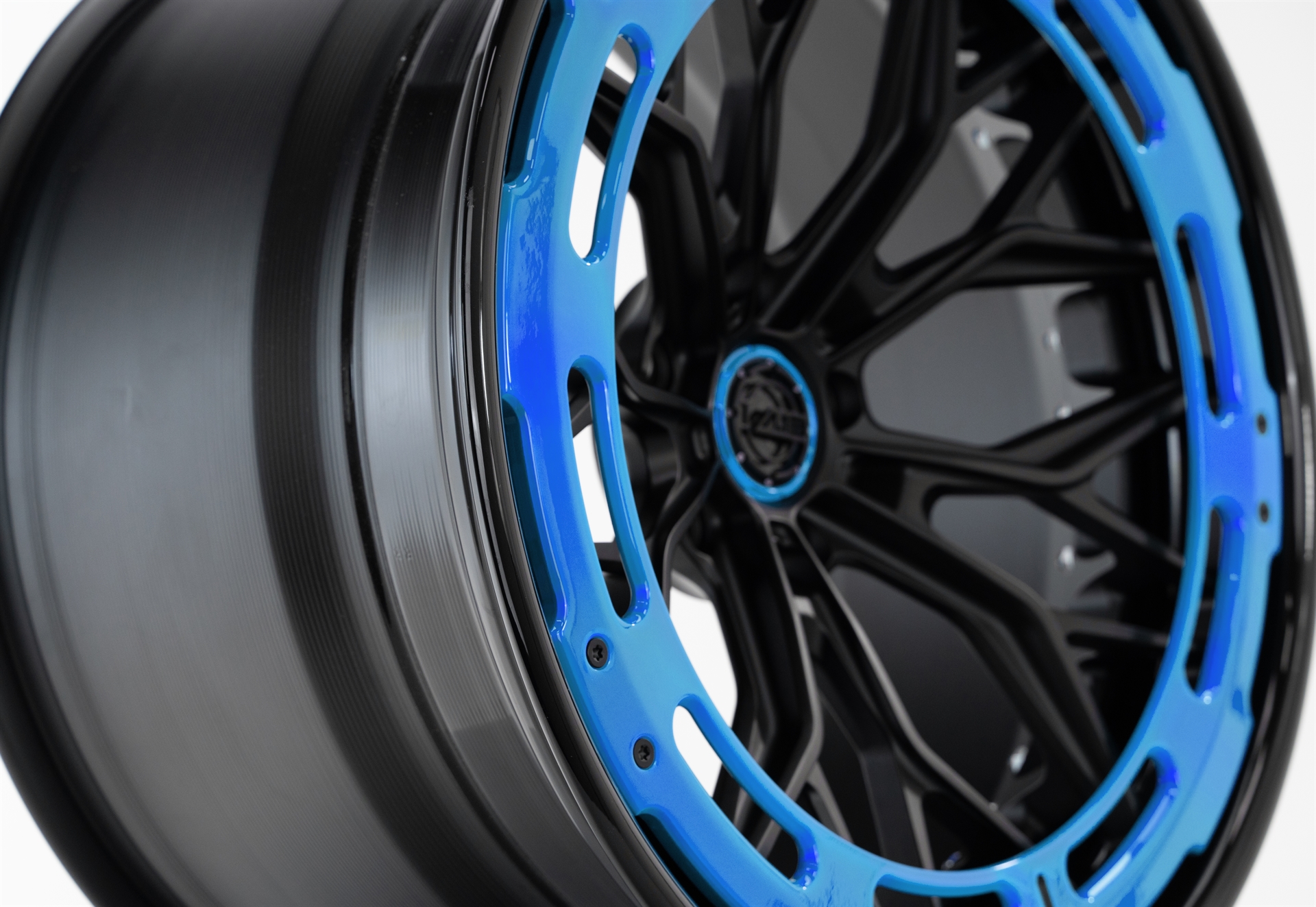 AL13 R80-109R | Lamborghini Urus