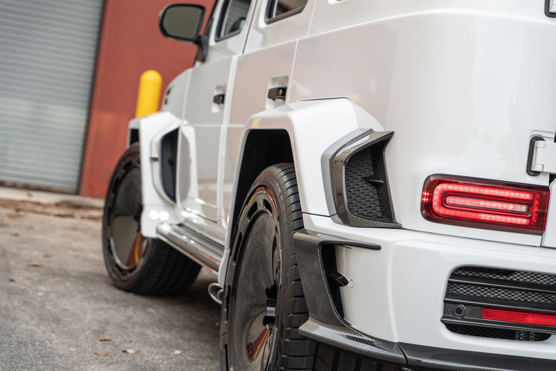 AL13 Wheels C00-109R and Mansory Widebody | Mercedes G63