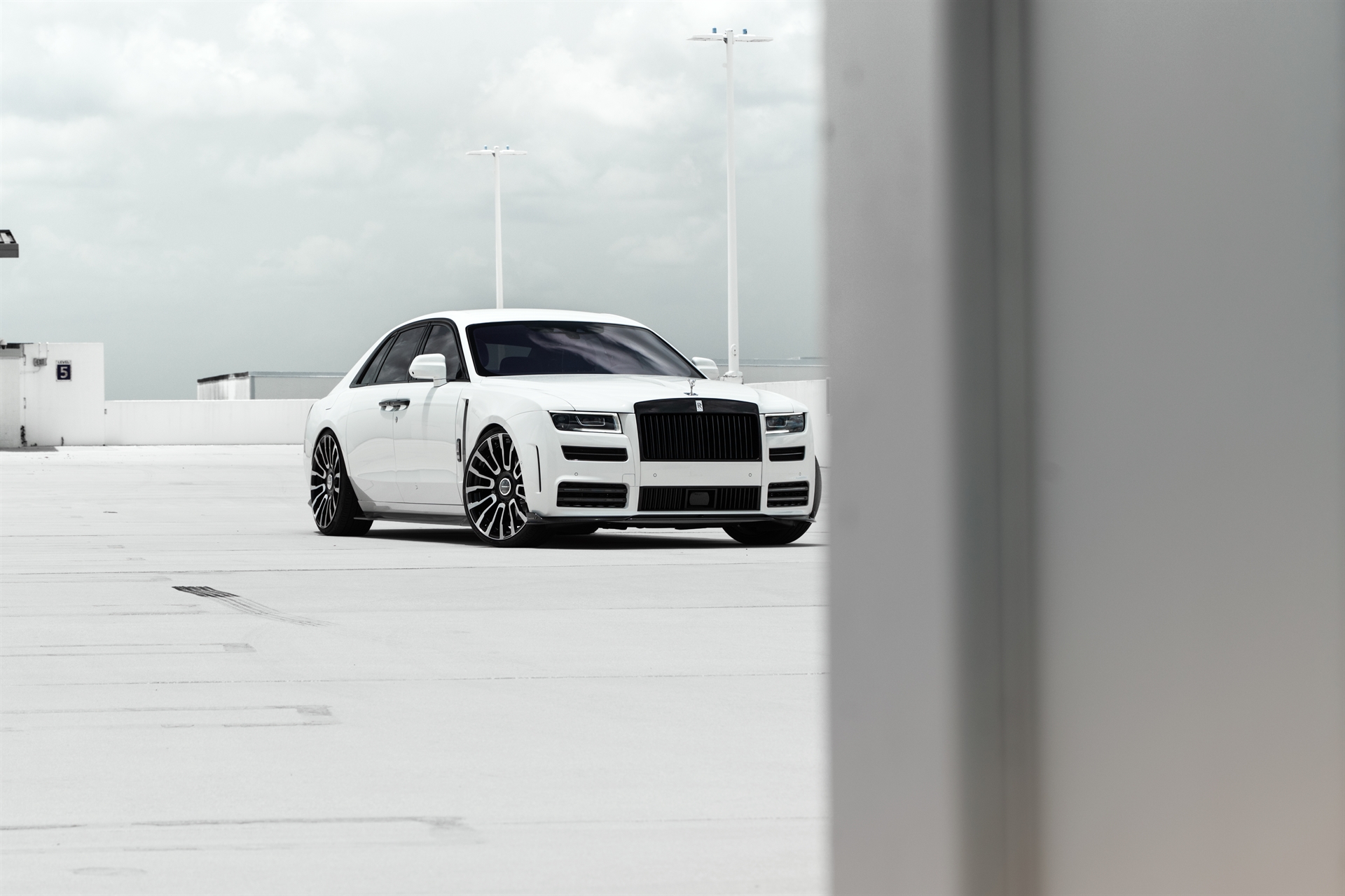 Mansory Y.8 | Rolls-Royce Ghost
