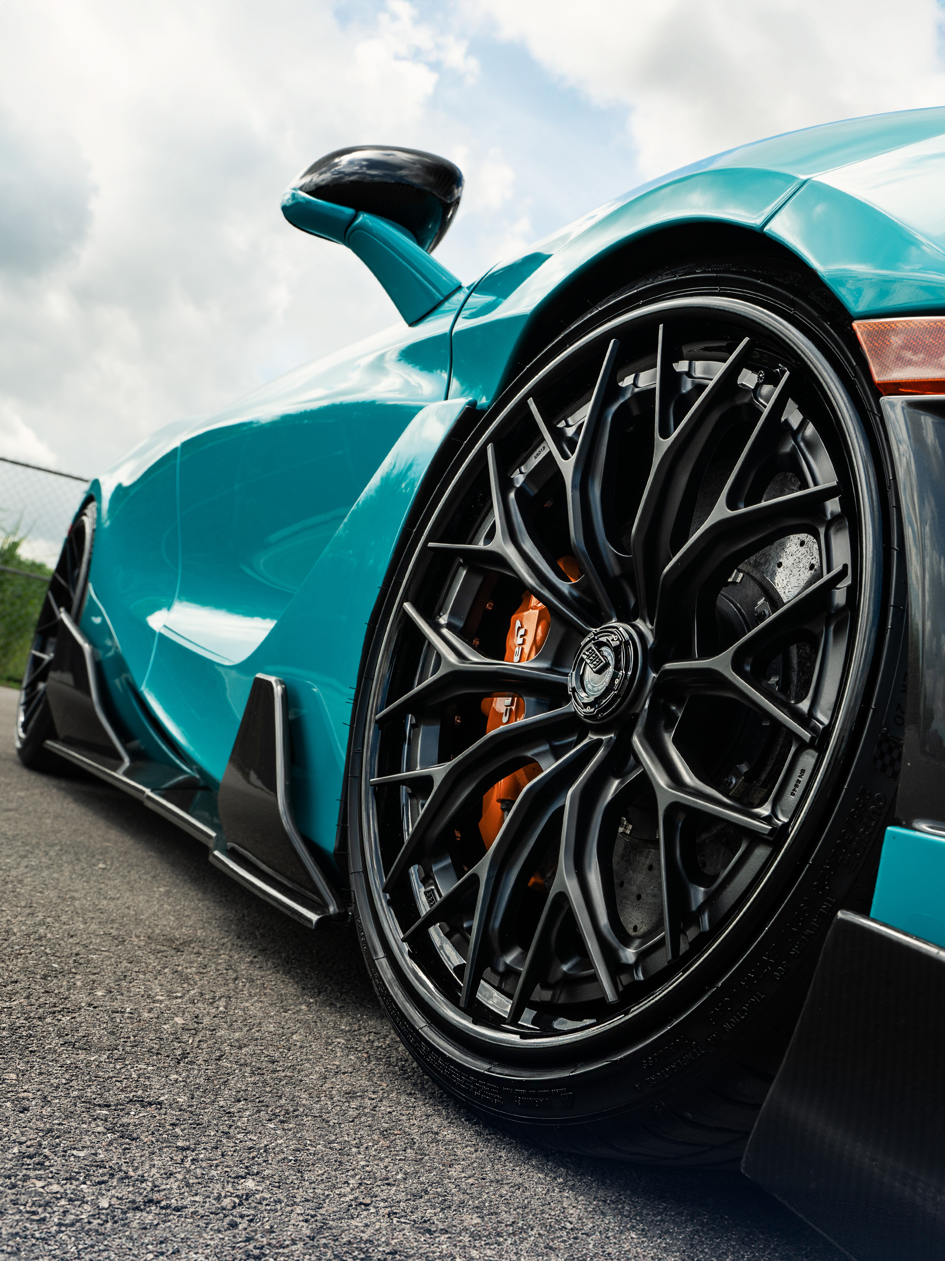 McLaren 720 | | on 1886 XR018 | Satin Black