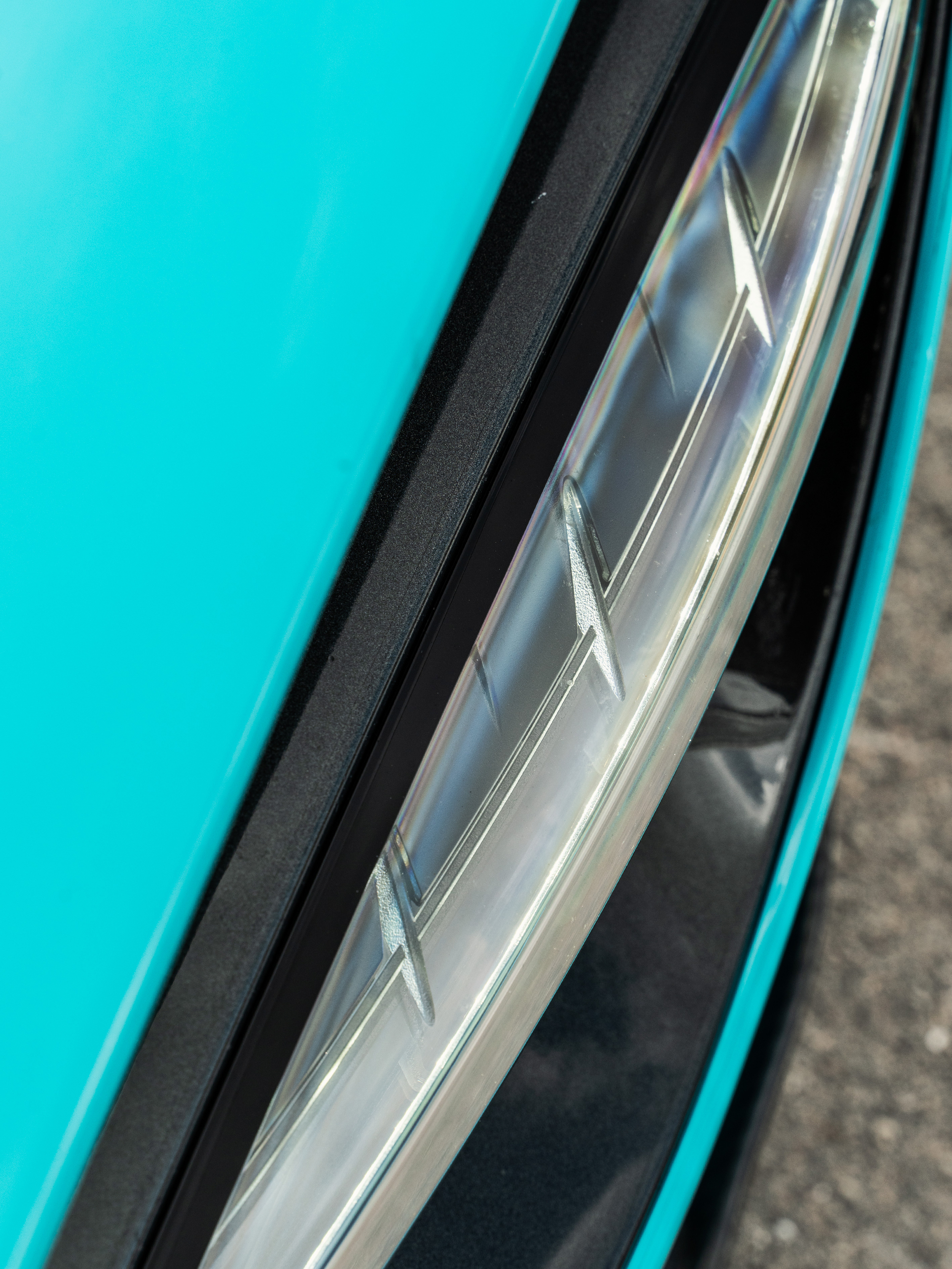 McLaren 720 | | on 1886 XR018 | Satin Black