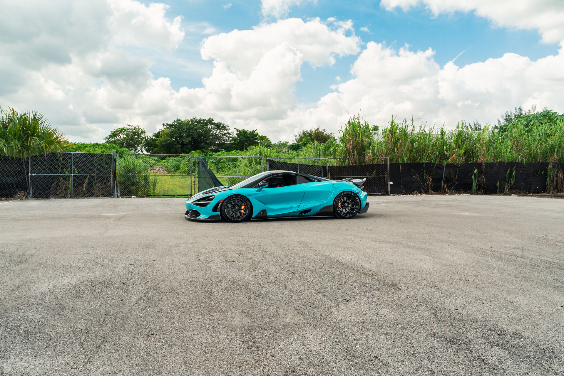 McLaren 720 | | on 1886 XR018 | Satin Black