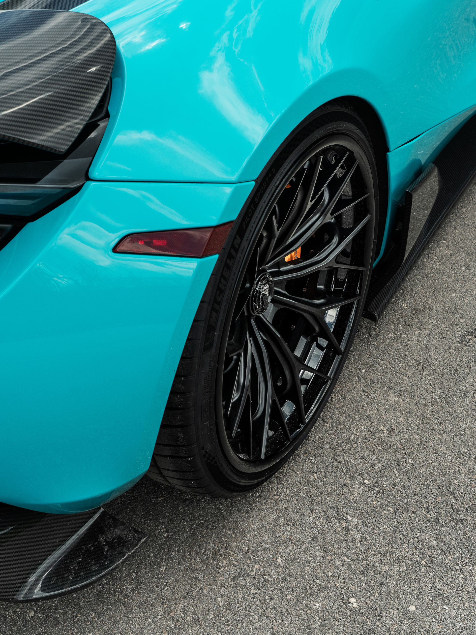 McLaren 720 | | on 1886 XR018 | Satin Black