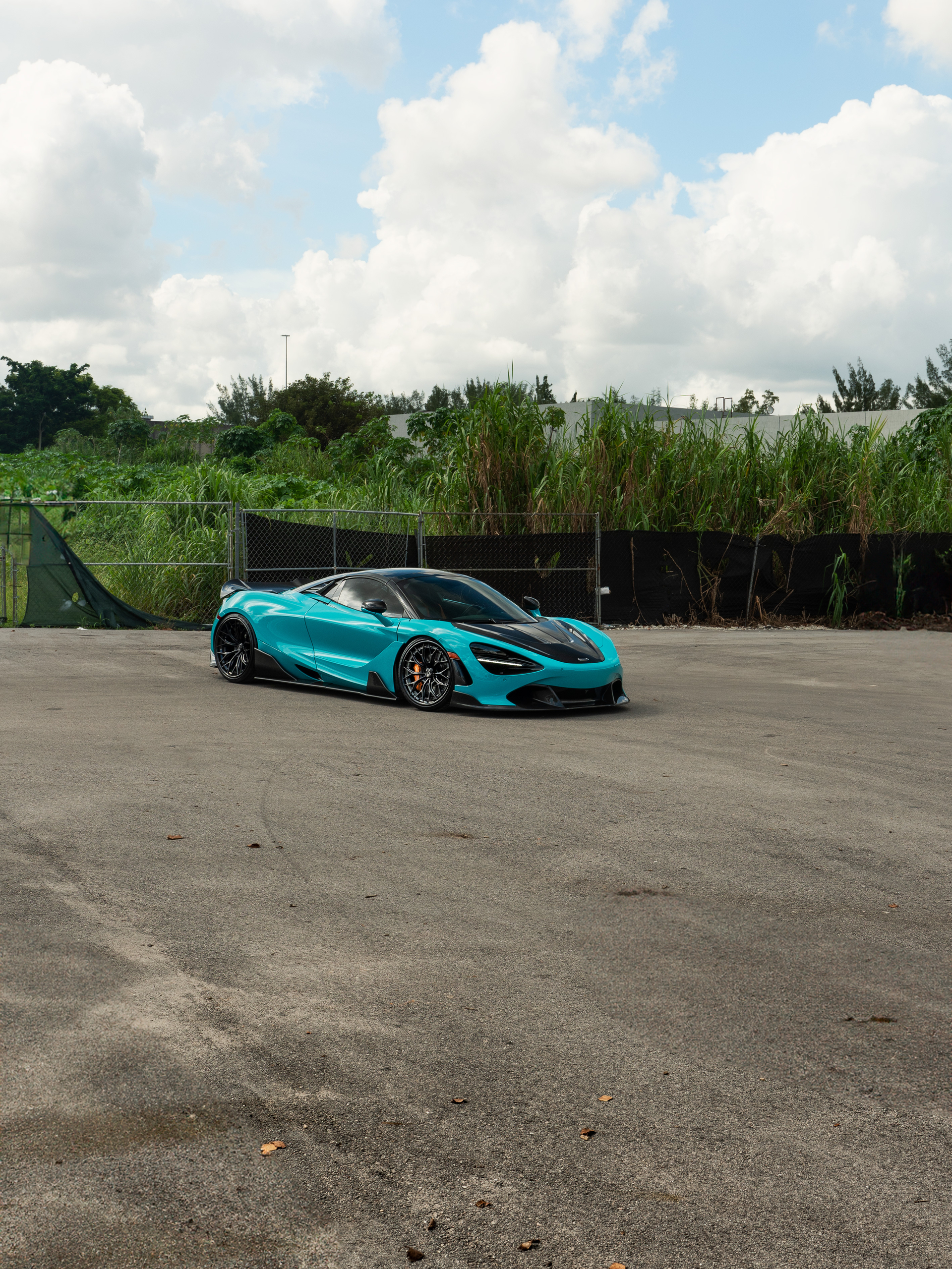 McLaren 720 | | on 1886 XR018 | Satin Black