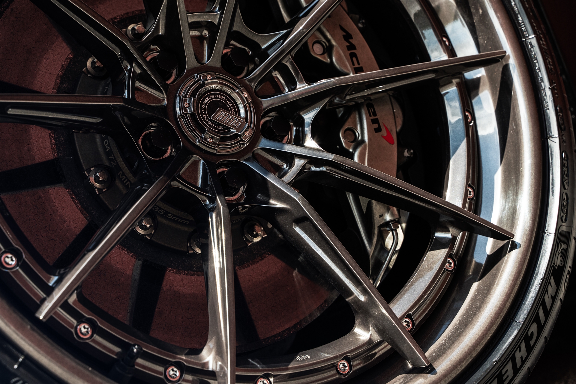 Mercedes SLR-McLaren on 1886 Wheels