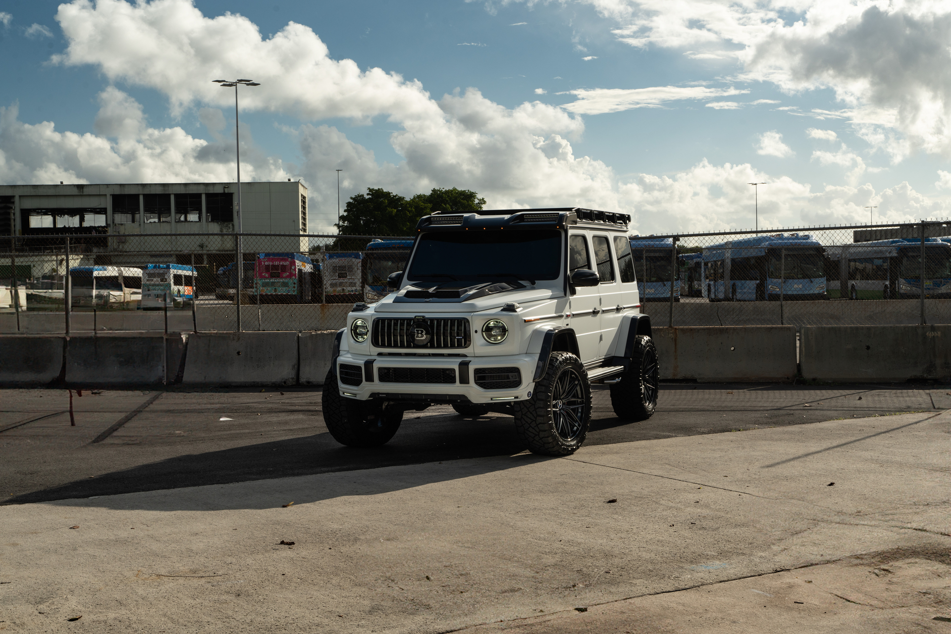 Mercedes Benz AMG G63 4×4 Squared | Polar White | on 1886 XR004 Wheels | Satin Black