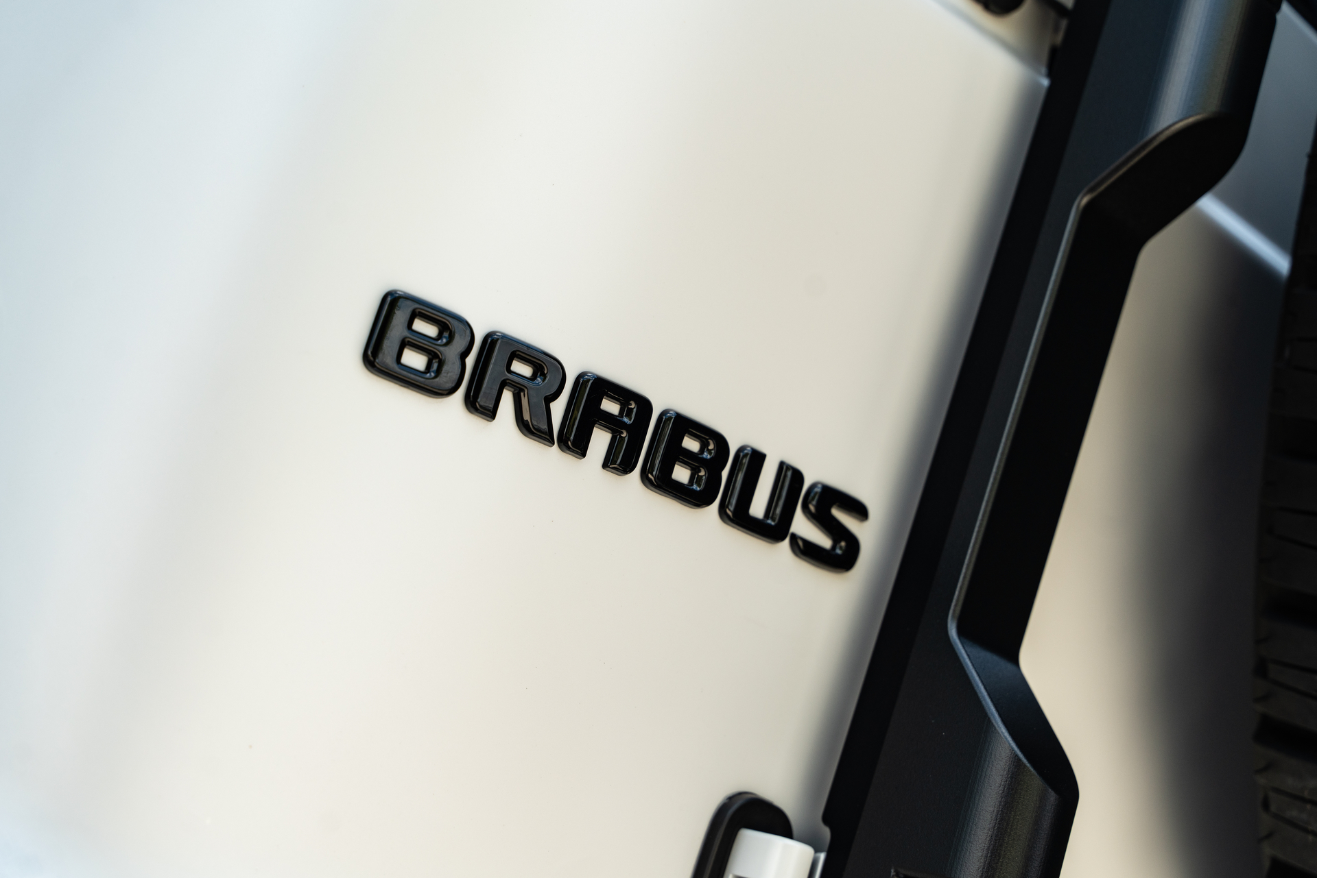 Mercedes Benz AMG G63 4×4 Squared | Polar White | on 1886 XR004 Wheels | Satin Black