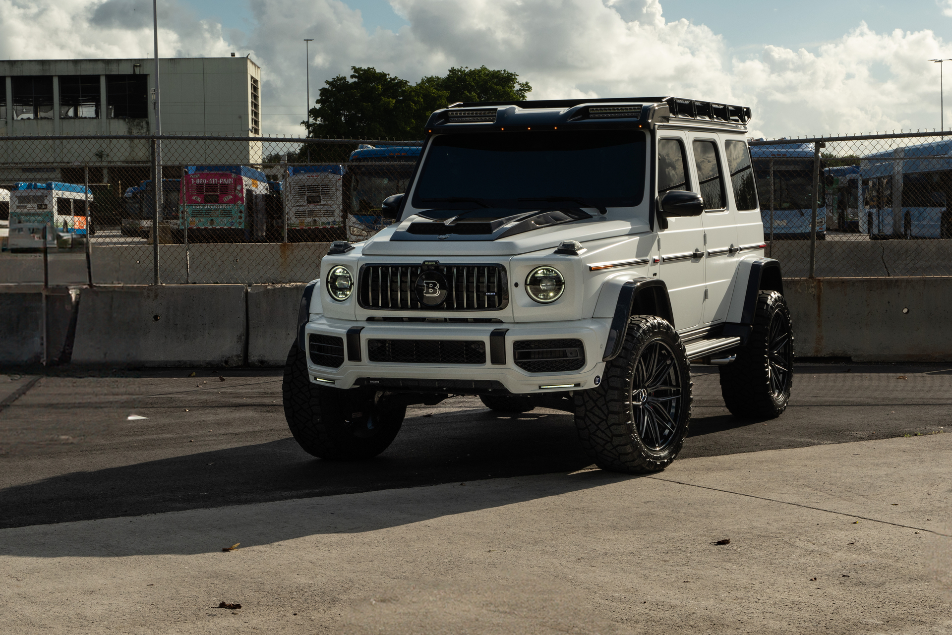 Mercedes Benz AMG G63 4×4 Squared | Polar White | on 1886 XR004 Wheels | Satin Black