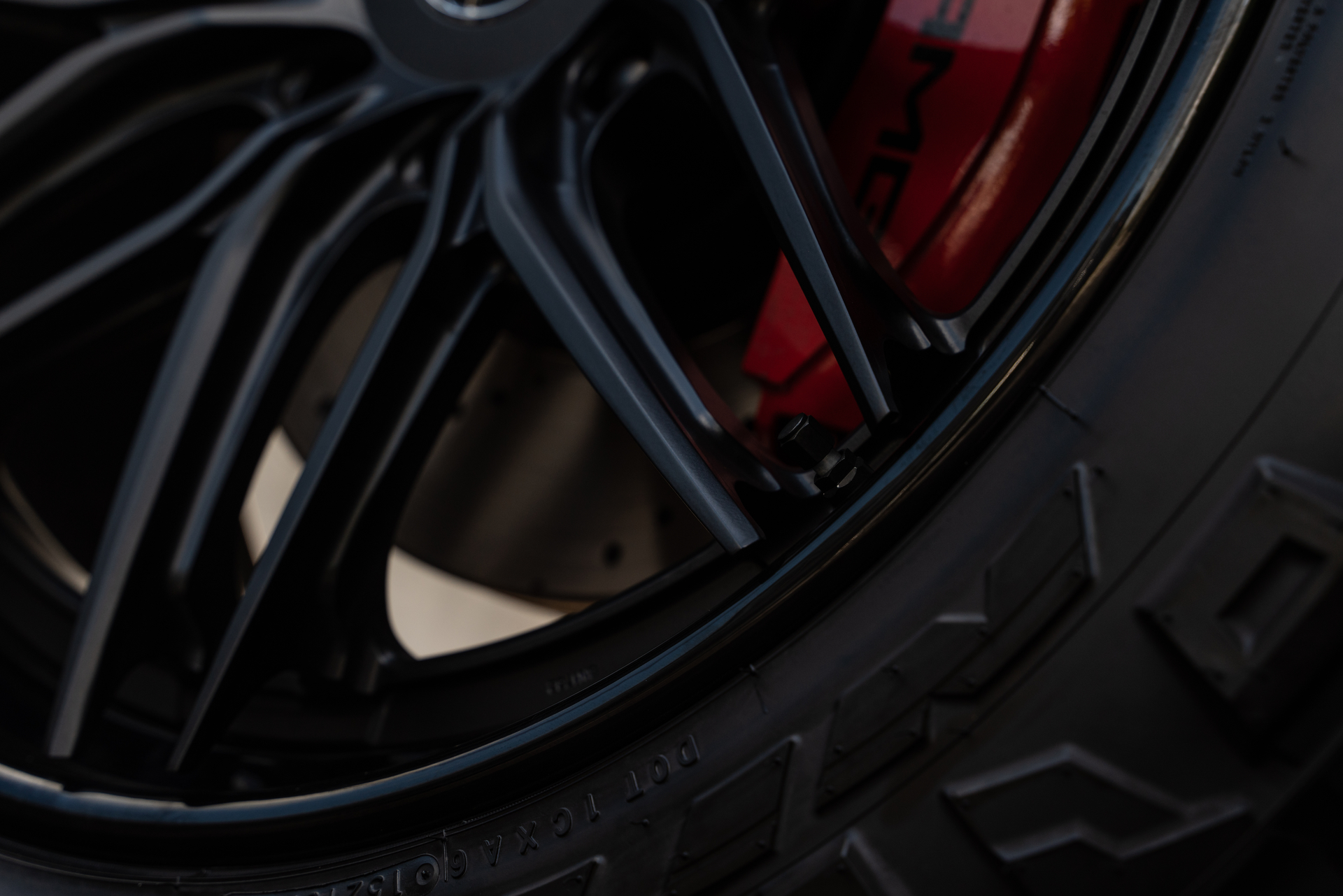 Mercedes Benz AMG G63 4×4 Squared | Polar White | on 1886 XR004 Wheels | Satin Black