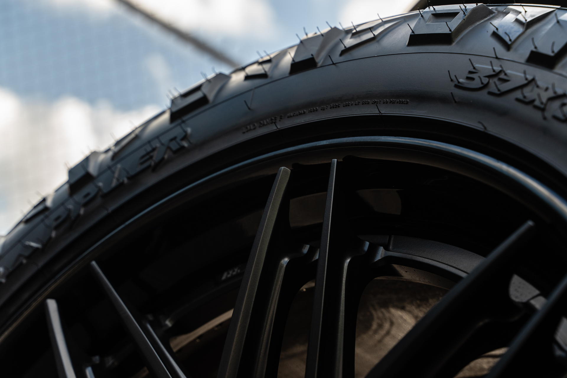 Mercedes Benz AMG G63 4×4 Squared | Polar White | on 1886 XR004 Wheels | Satin Black