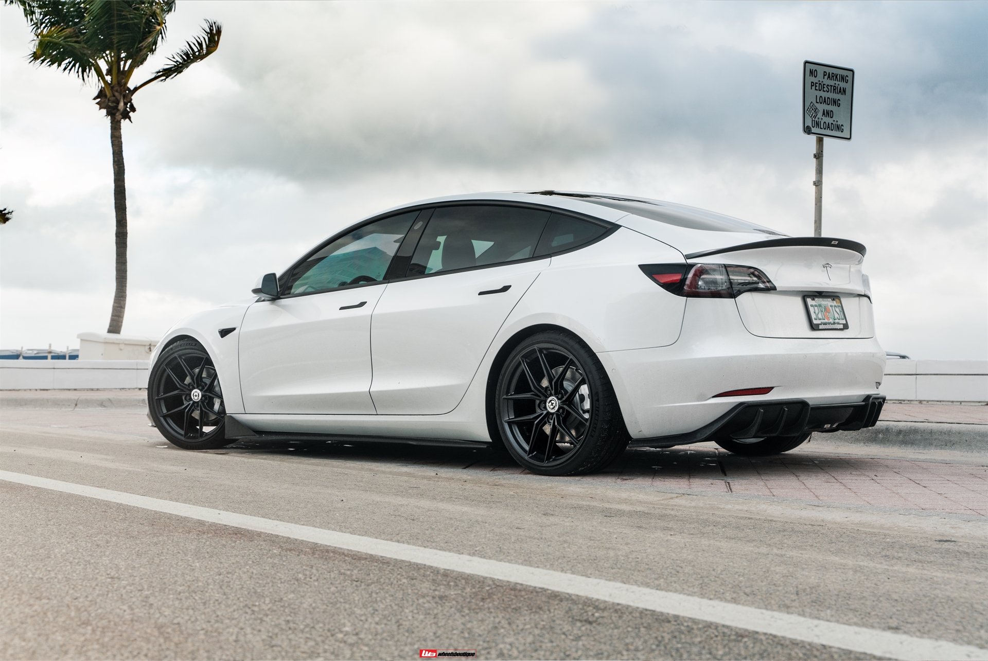 HRE FF21 | Tesla Model 3