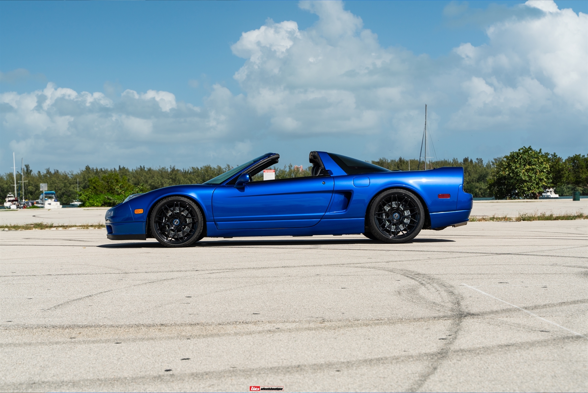 AL13 C009R (Monoblock) | Acura NSX-T