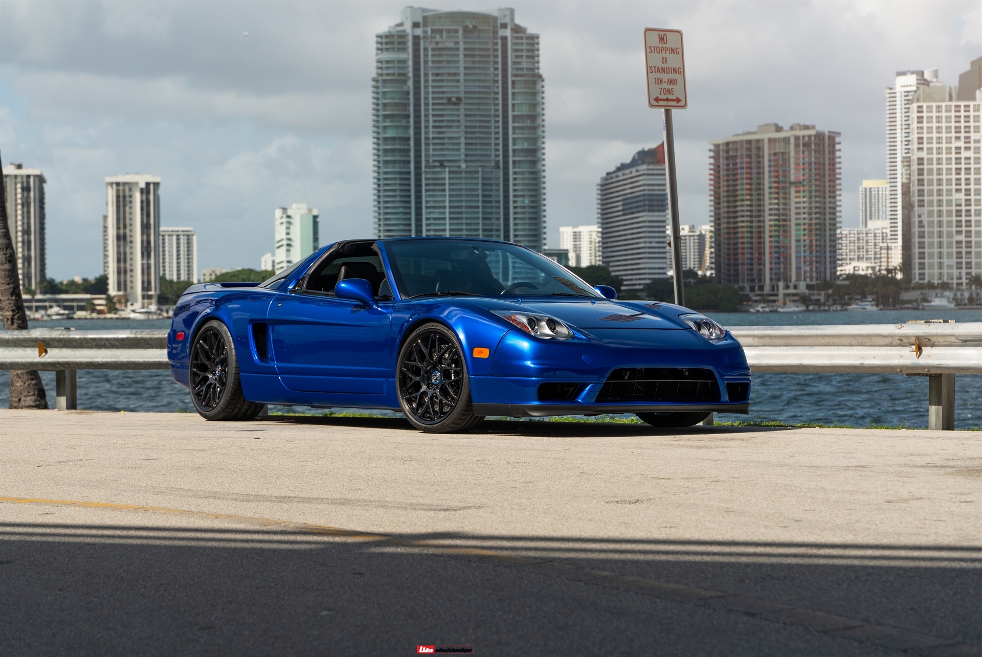 AL13 C009R (Monoblock) | Acura NSX-T