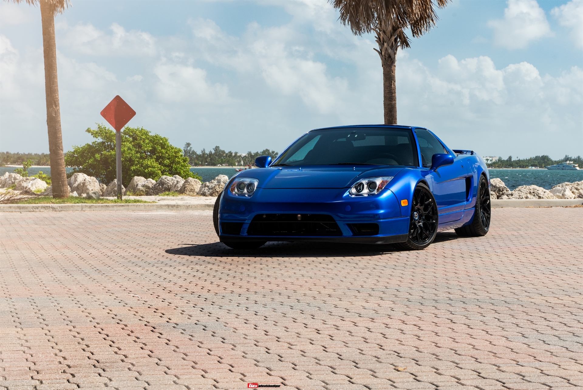 AL13 C009R (Monoblock) | Acura NSX-T