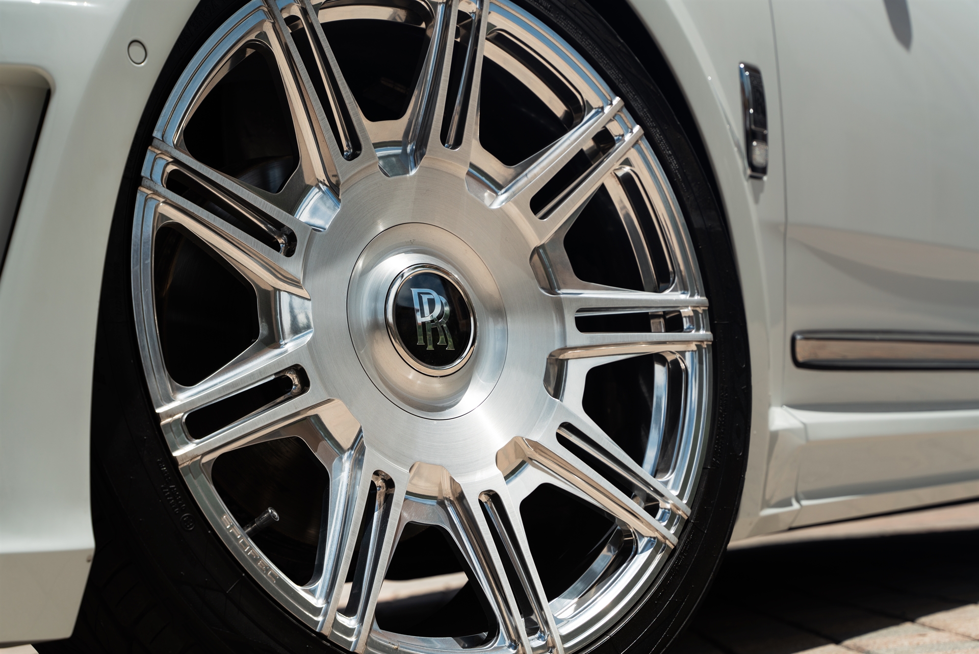 Novitec Overdose Widebody SP2 Wheels | Rolls Royce Cullinan