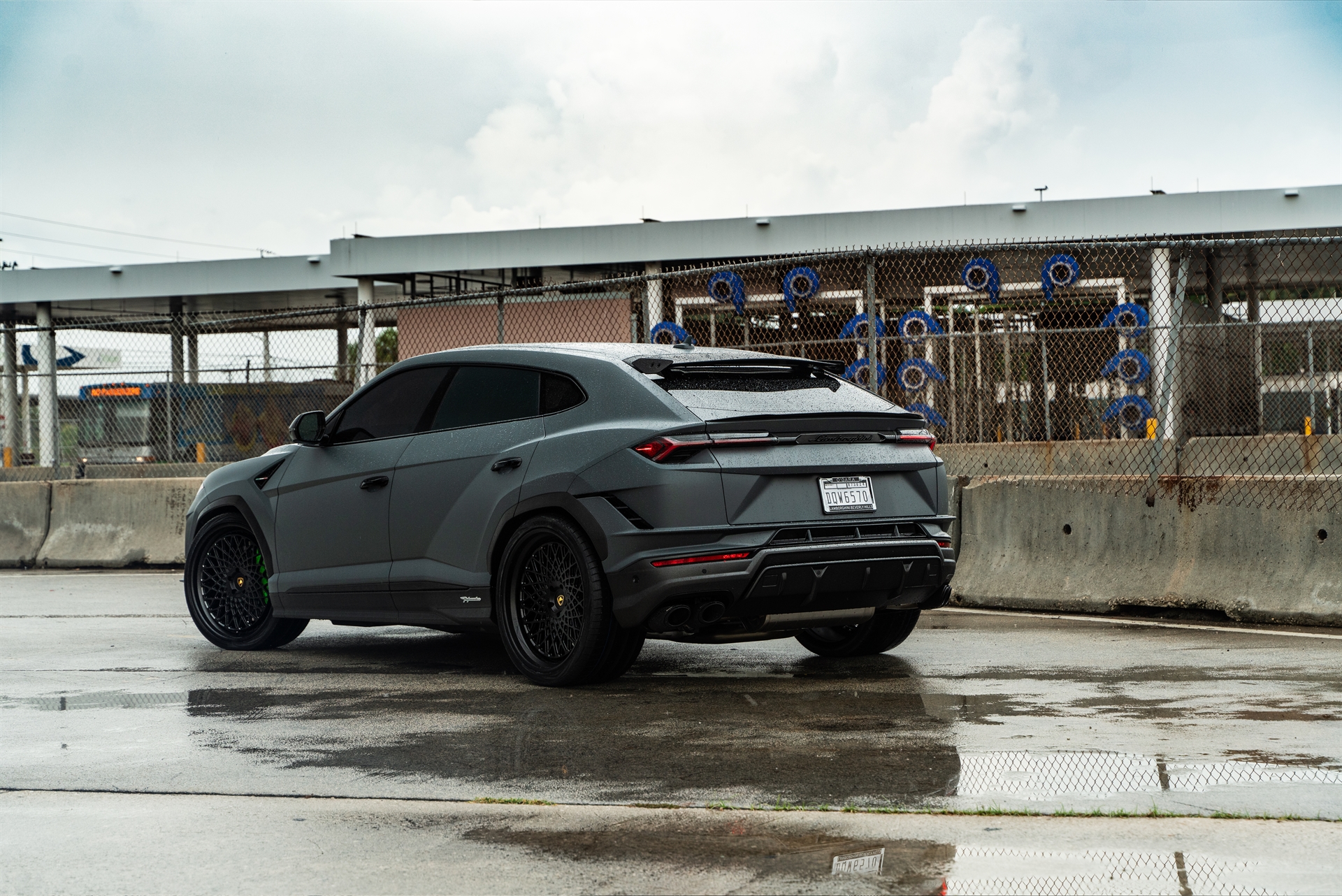 Lamborghini Urus Performante | Grigio Telesto Matt | on 1886 S009 | Satin Black