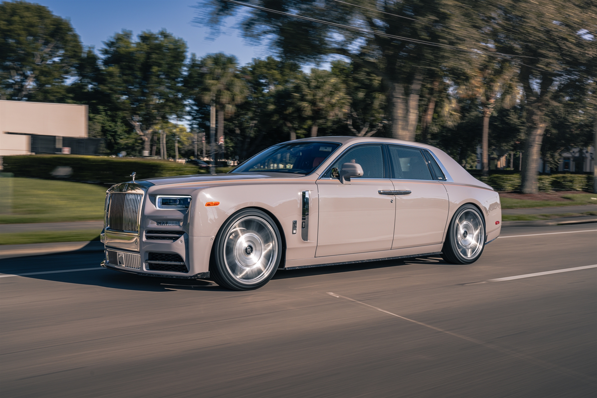 Rolls Royce Phantom on Mansory Kit