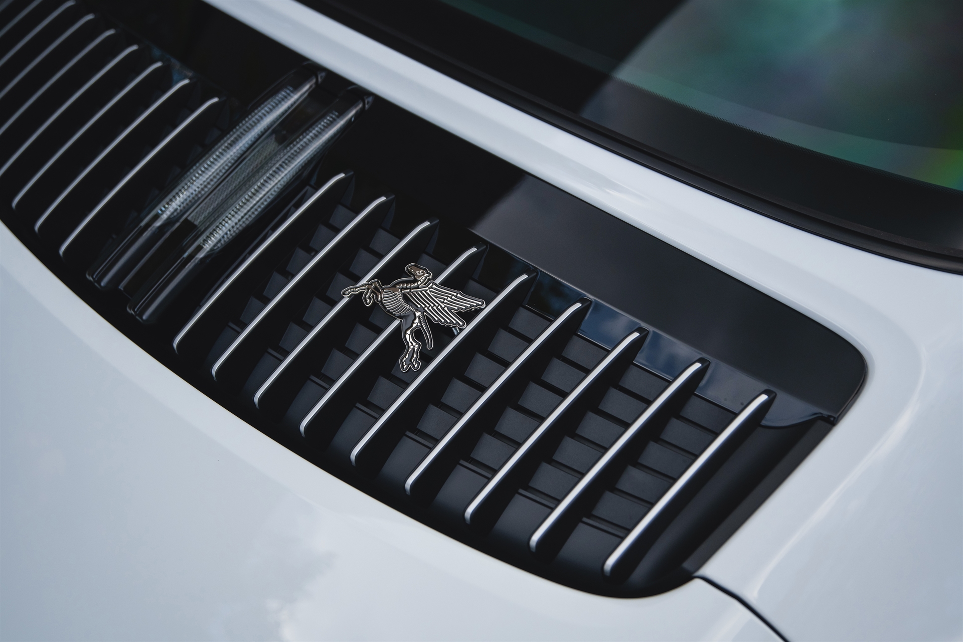 Porsche 992 Targa on  HRE 527 FMR