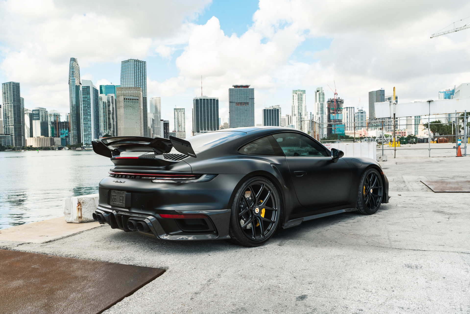MANSORY 992 Turbo S | Black | on HRE R101 LW | Satin Black