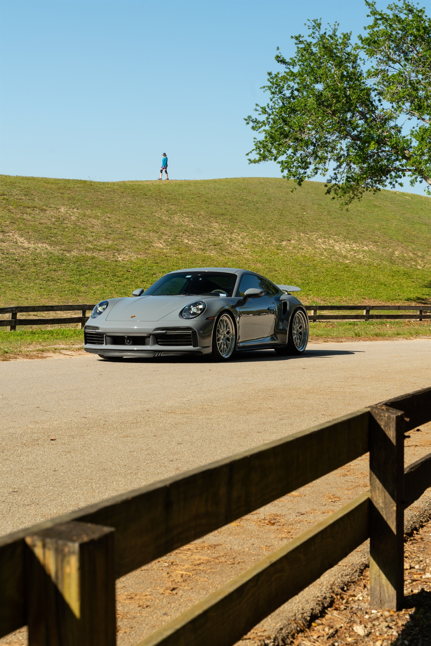 Porsche 992 Turbo S | Artic Gray | on HRE 520 FMR | Brushed Clear