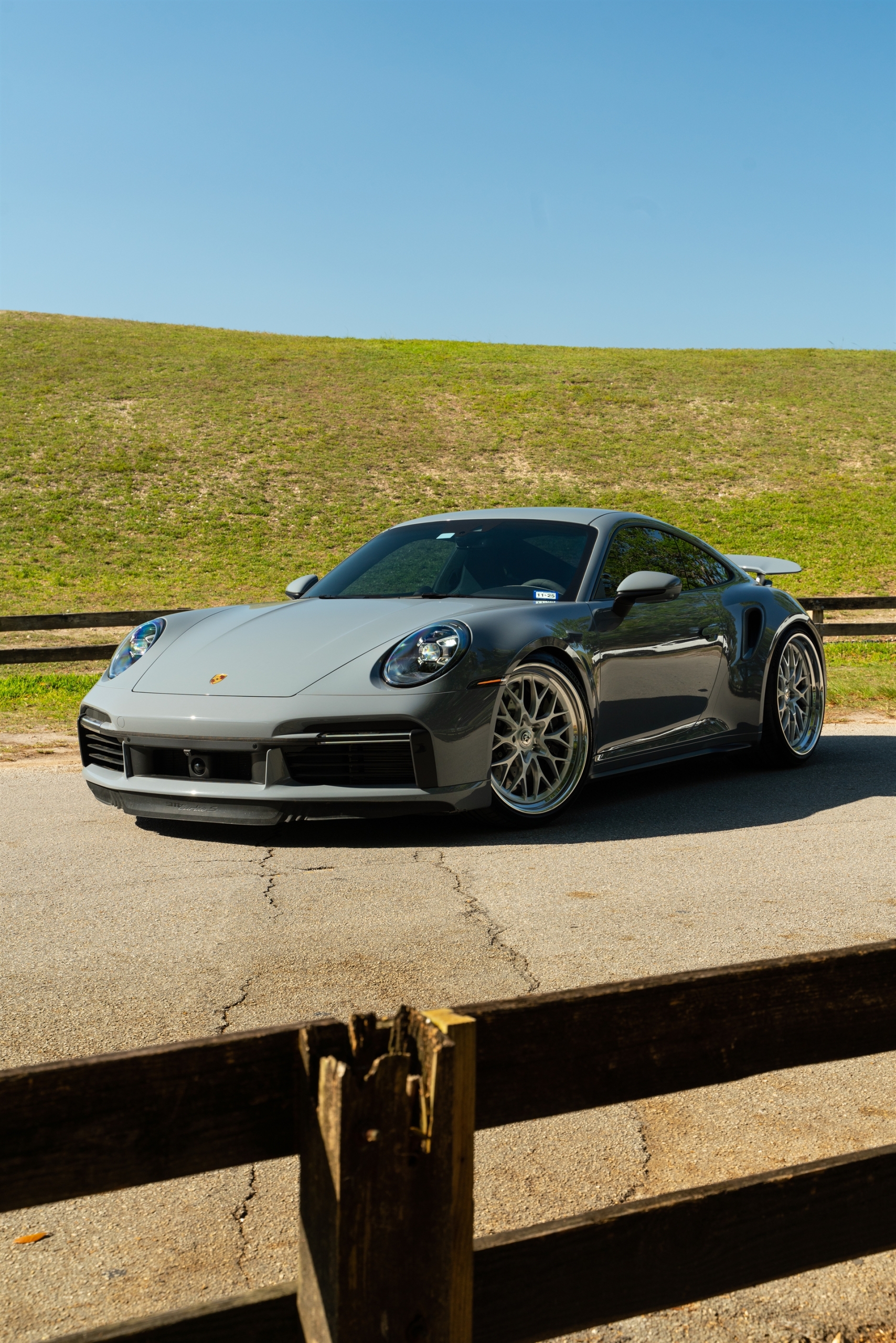 Porsche 992 Turbo S | Artic Gray | on HRE 520 FMR | Brushed Clear