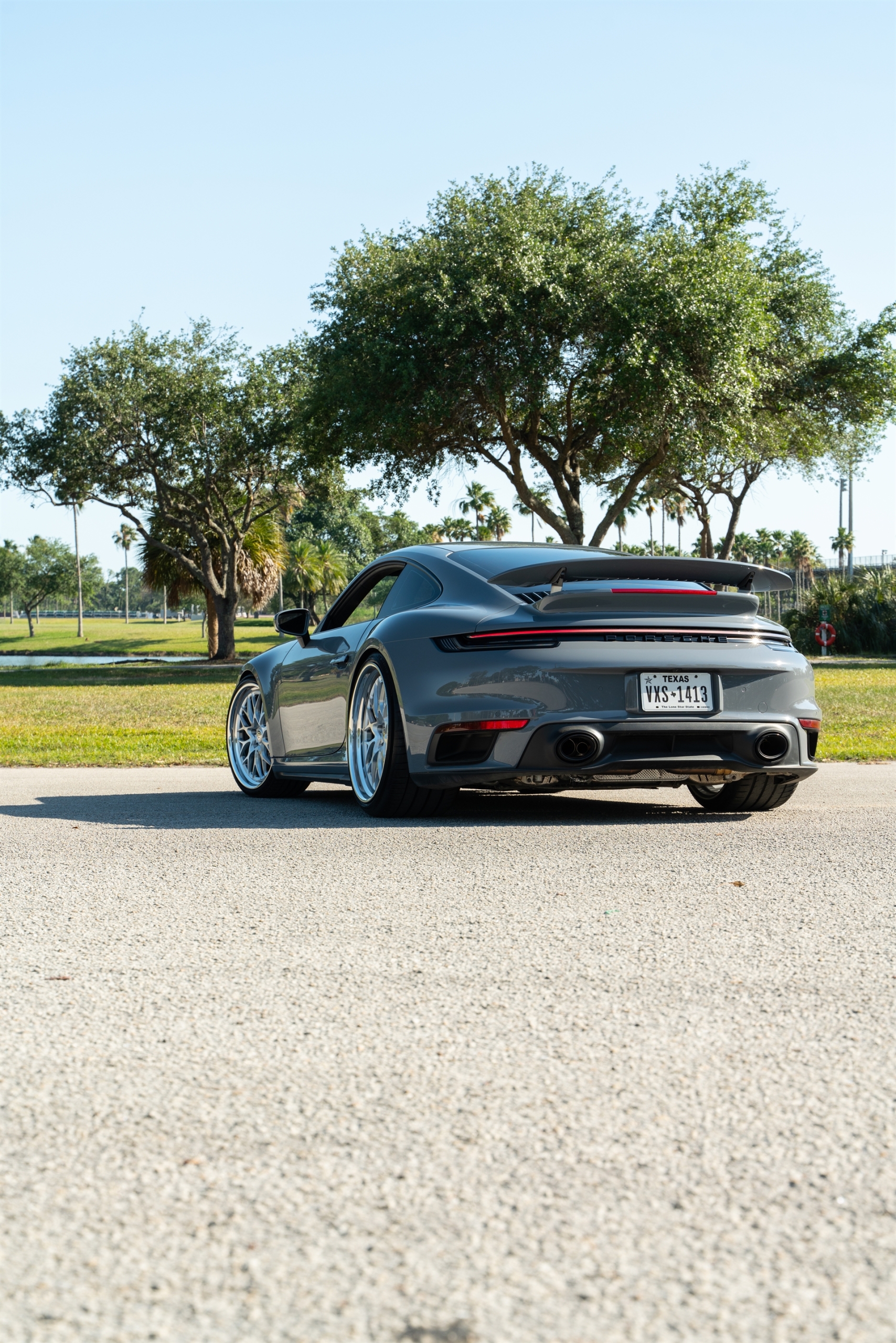 Porsche 992 Turbo S | Artic Gray | on HRE 520 FMR | Brushed Clear