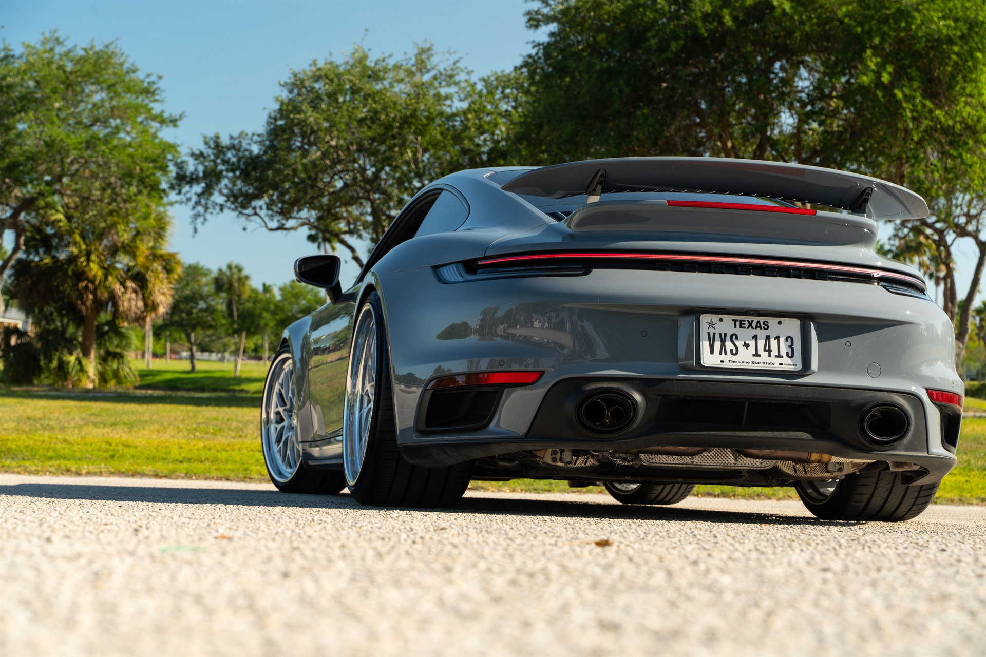 Porsche 992 Turbo S | Artic Gray | on HRE 520 FMR | Brushed Clear
