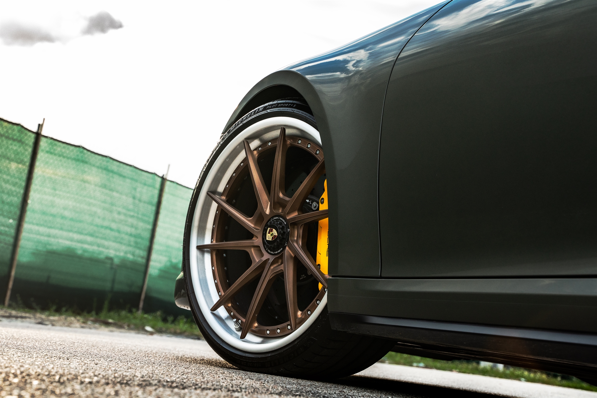 ANRKY AN33 Bronze | Porsche 992 Turbo S