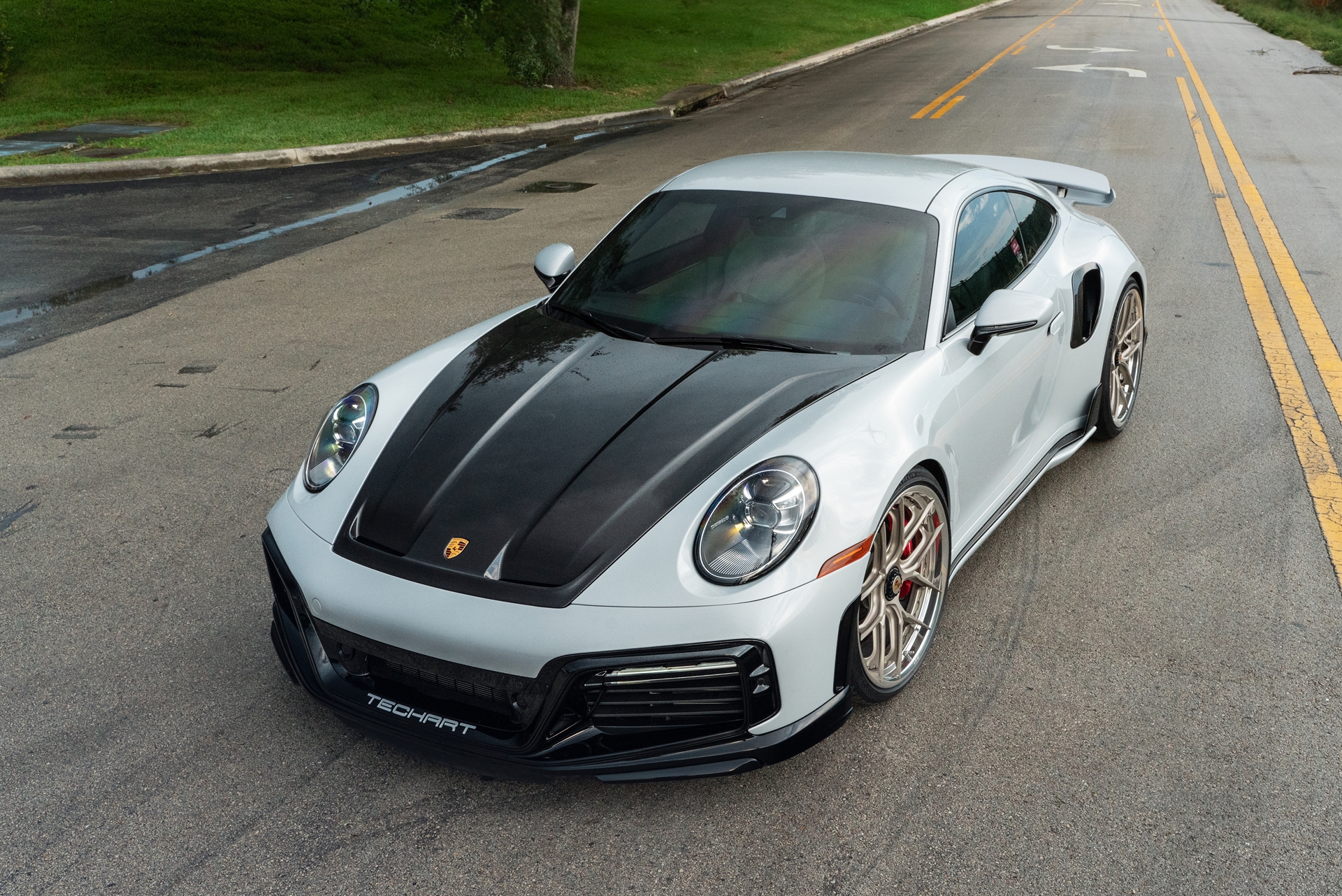 Porsche 992 Turbo S | Ice Gray Metallic| on HRE S101SC | Satin White Gold