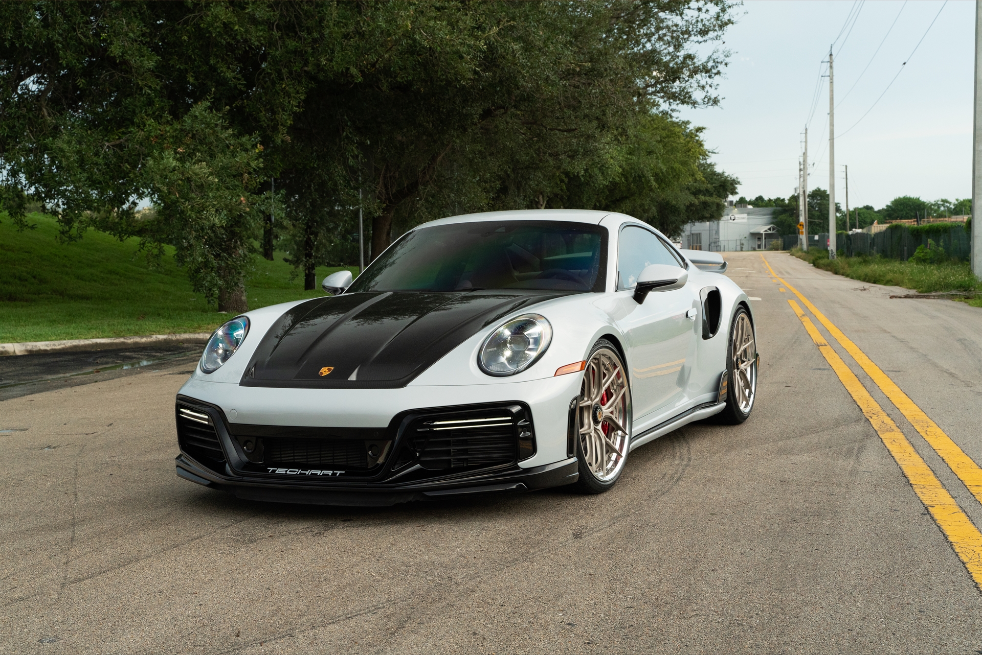 Porsche 992 Turbo S | Ice Gray Metallic| on HRE S101SC | Satin White Gold