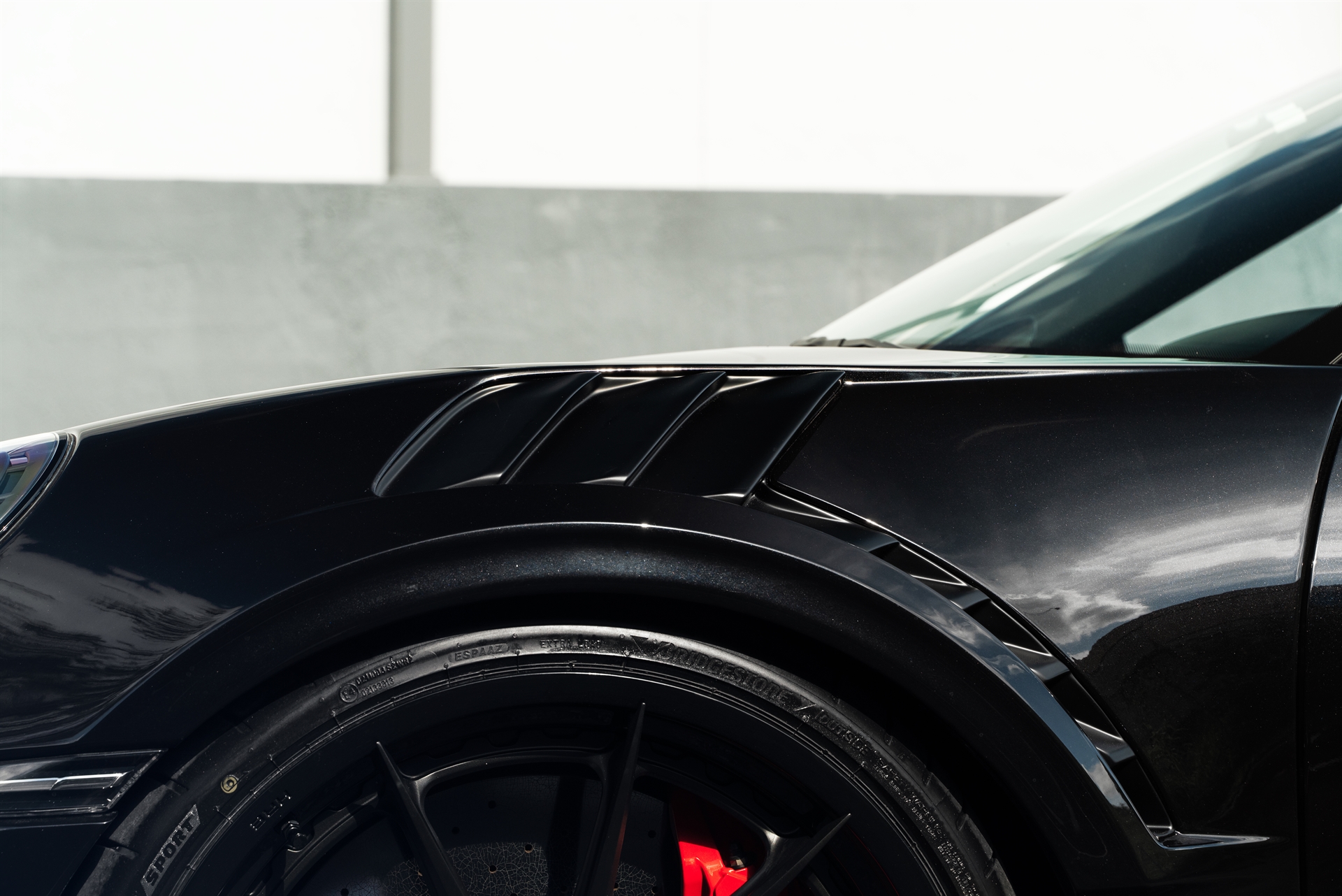 HRE Porsche 992 Turbo Virus Kit