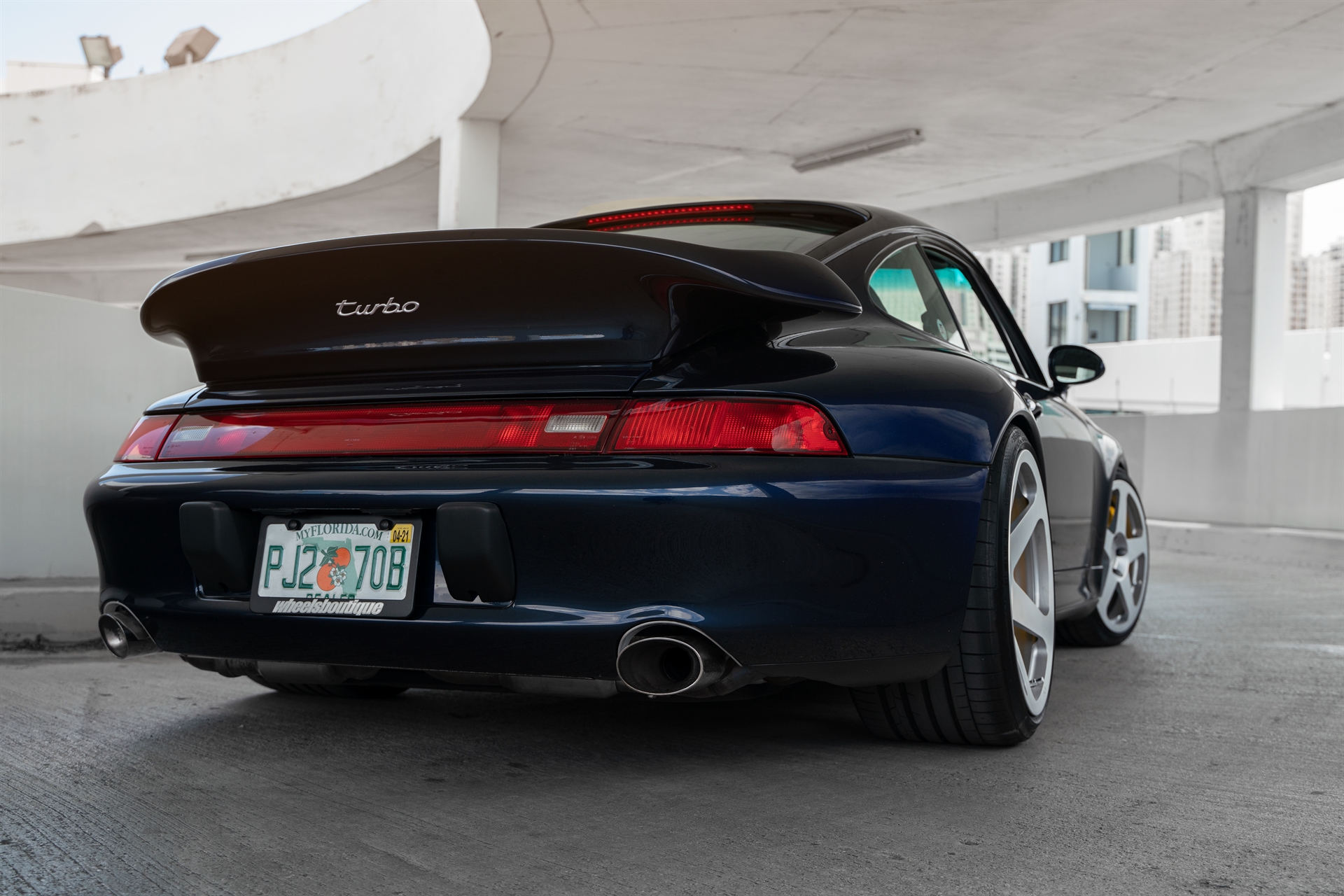 HRE 305M | Porsche 993 Turbo 1