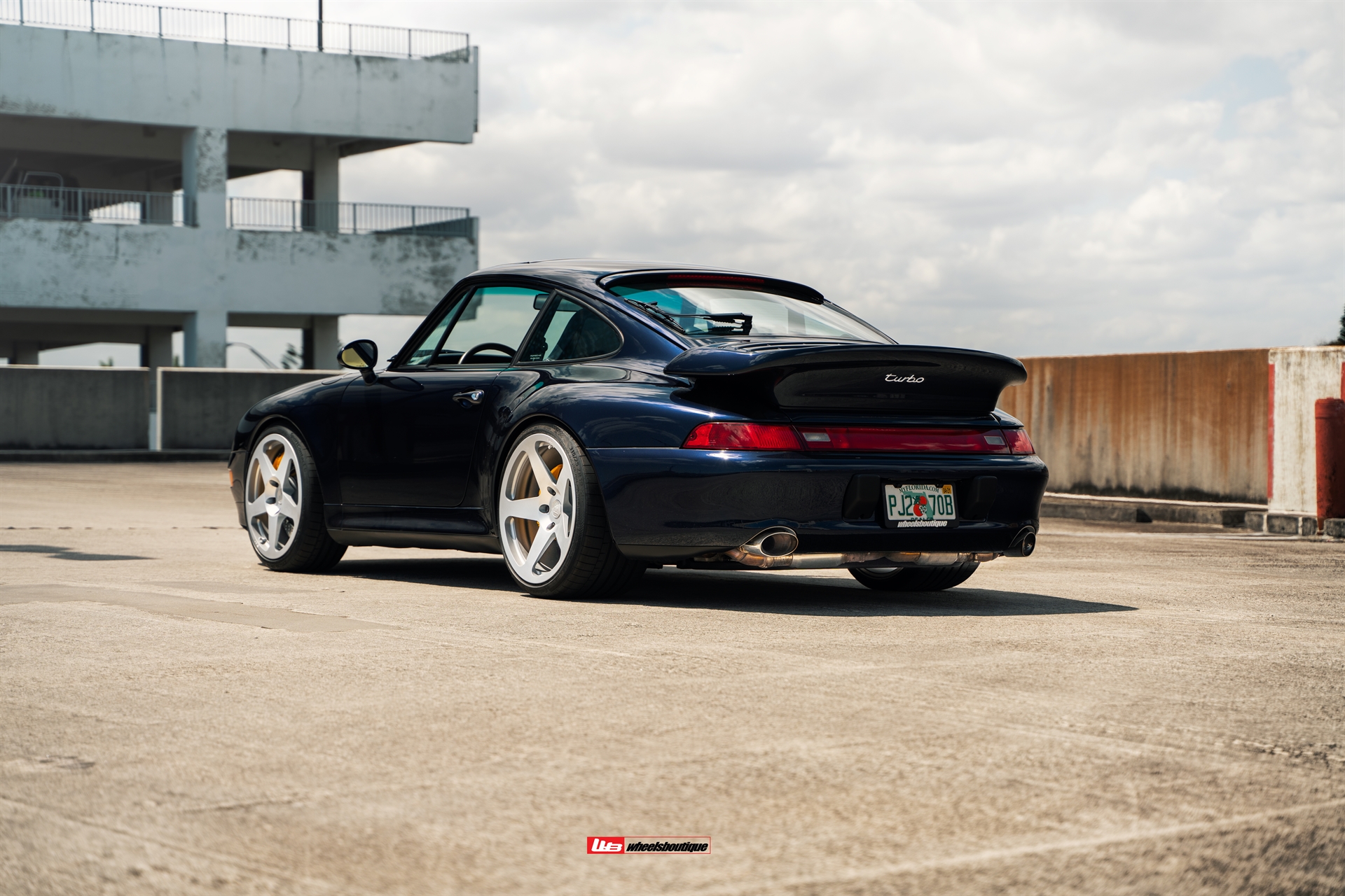 HRE 305M | Porsche 993 Turbo 1