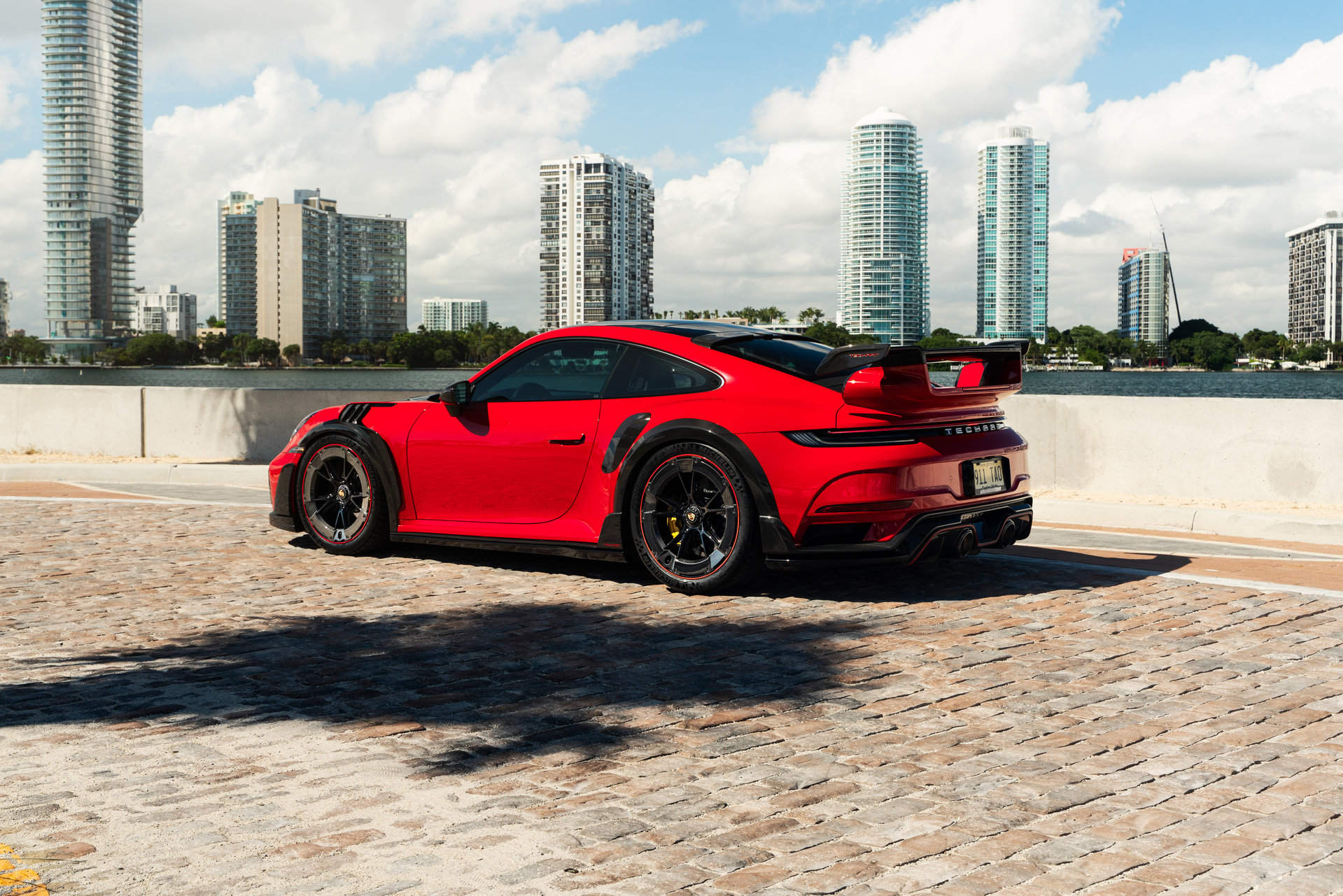 Techart Porsche 992 GT Street R America aerokit and Techart Wheels
