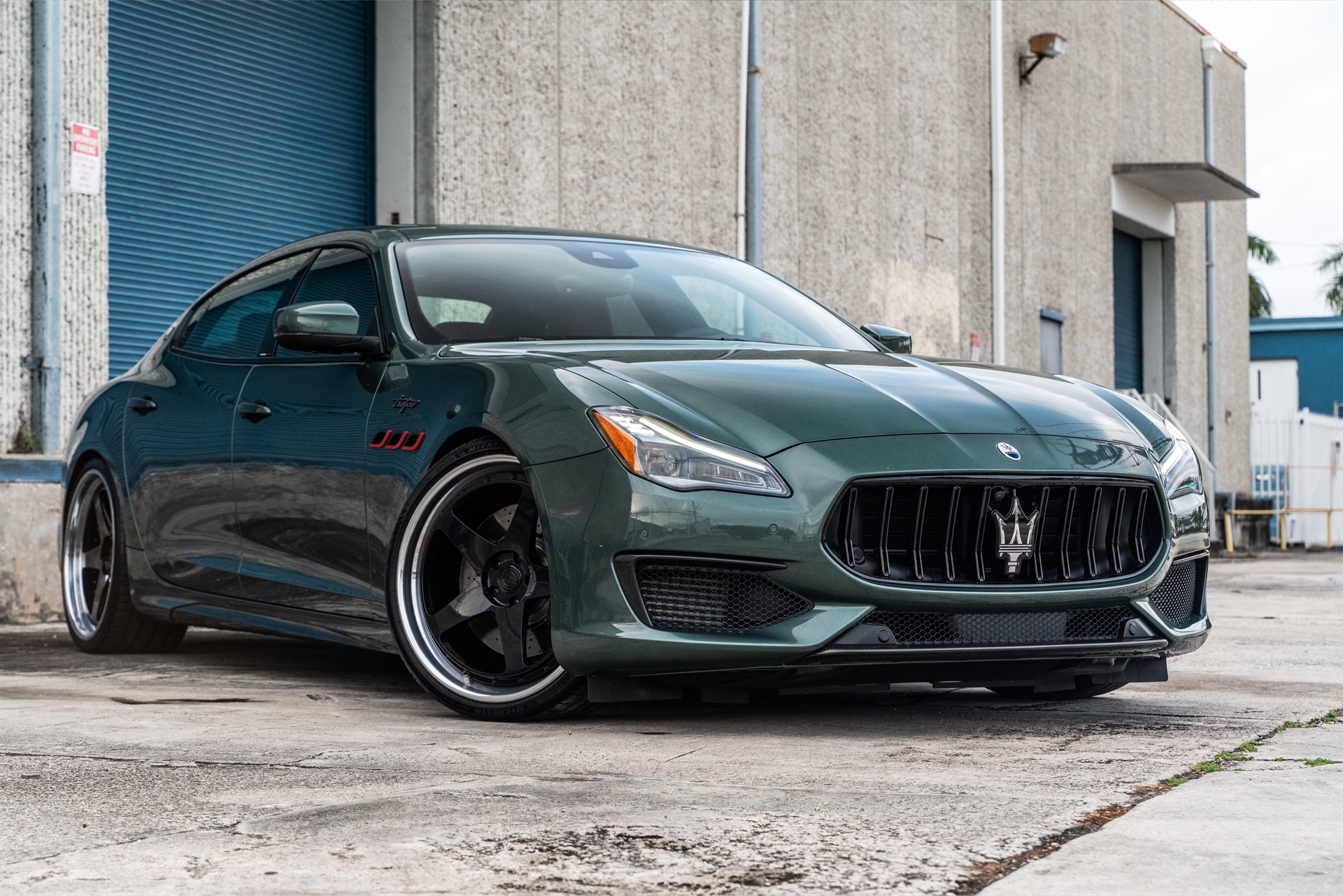 AL13 C005R | Maserati Quattroporte Trofeo