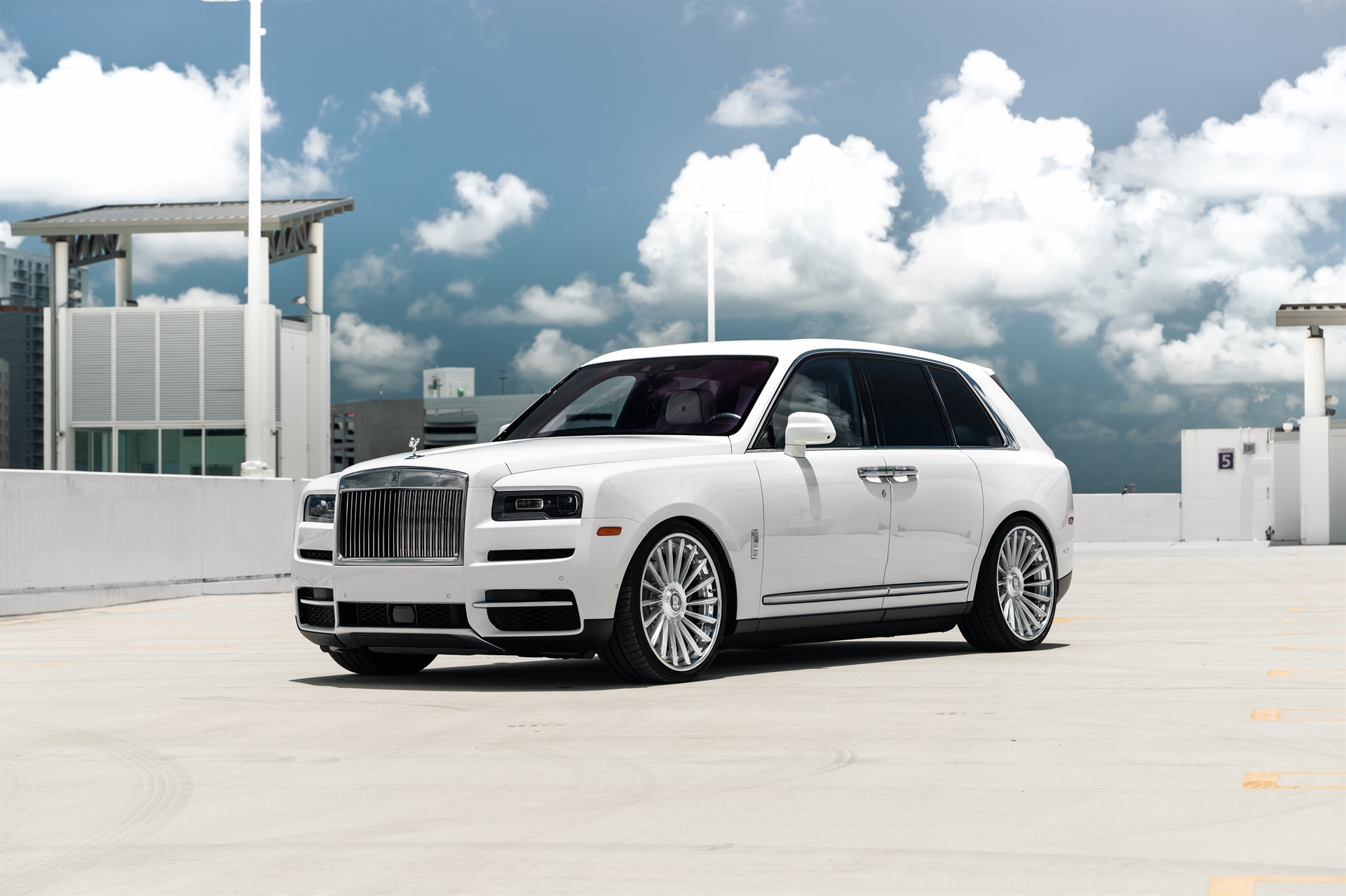 ANRKY RF-382 | Rolls-Royce Cullinan
