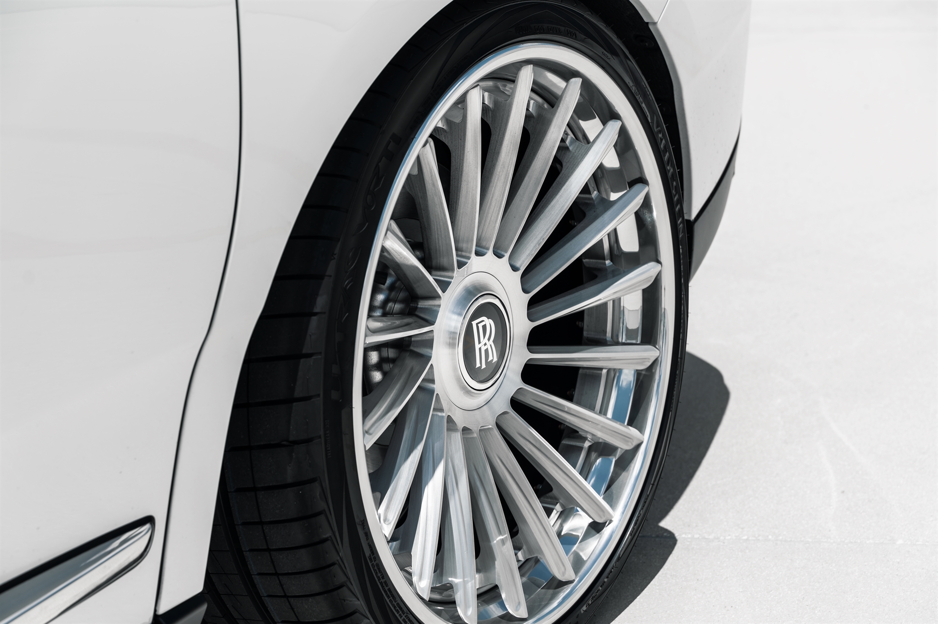 ANRKY RF-382 | Rolls-Royce Cullinan