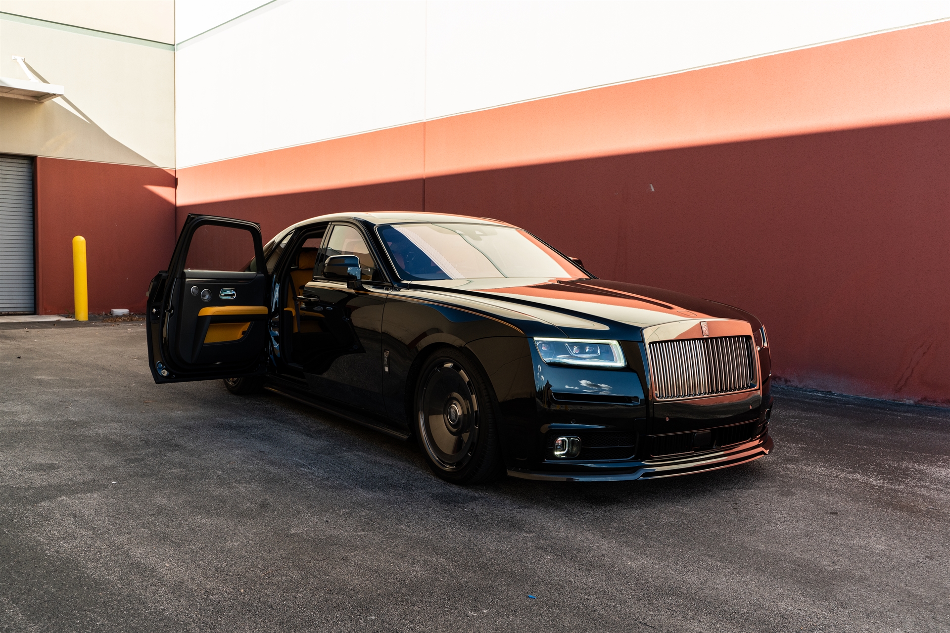 Urban Automotive Rolls-Royce Ghost | on Avant Garde AGL93 | Mirror Polished Smoke