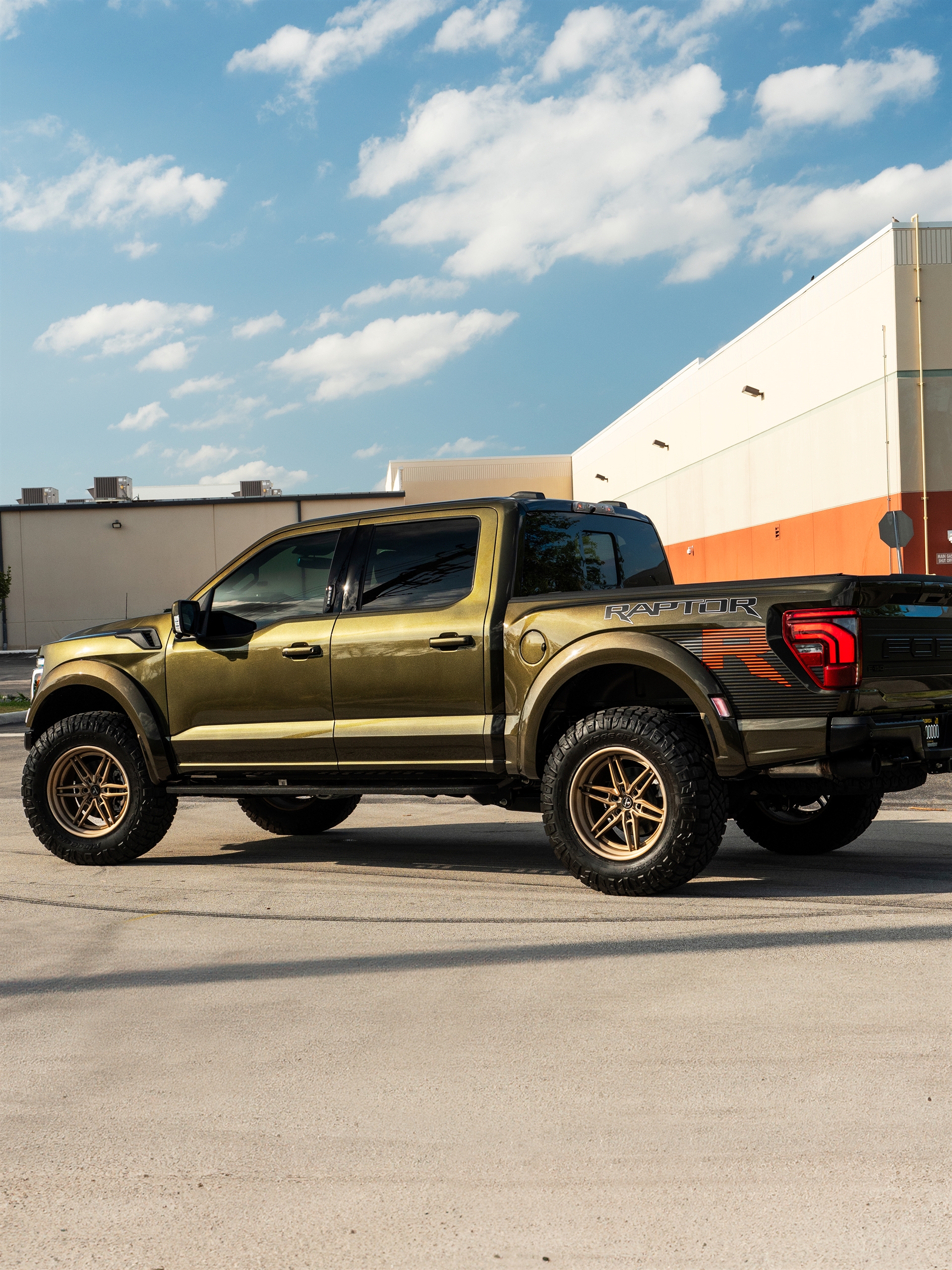 ANRKY AN36 Satin Brushed Champange | Ford Raptor R
