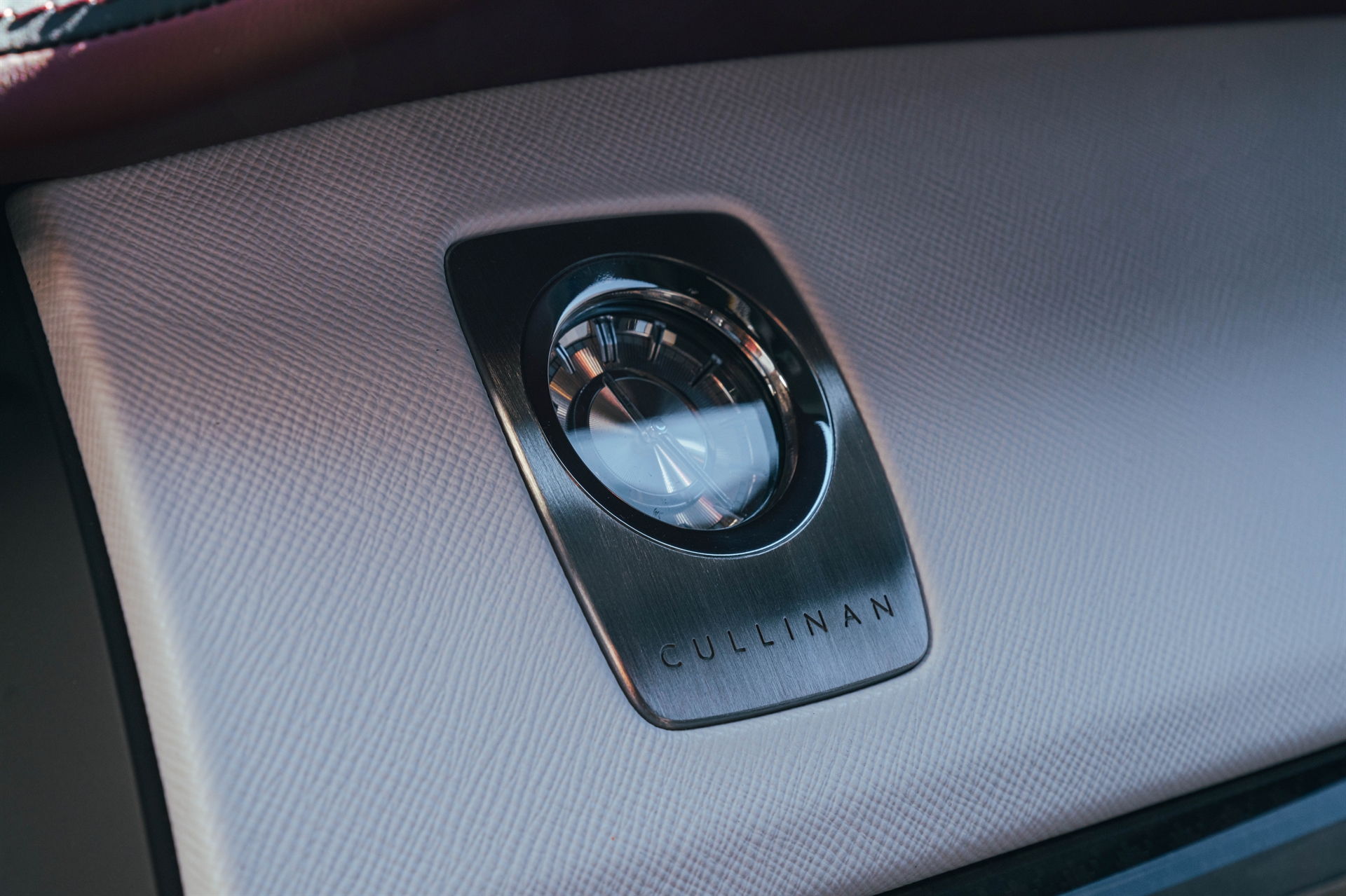 Rolls Royce Cullinan on HRE L108M