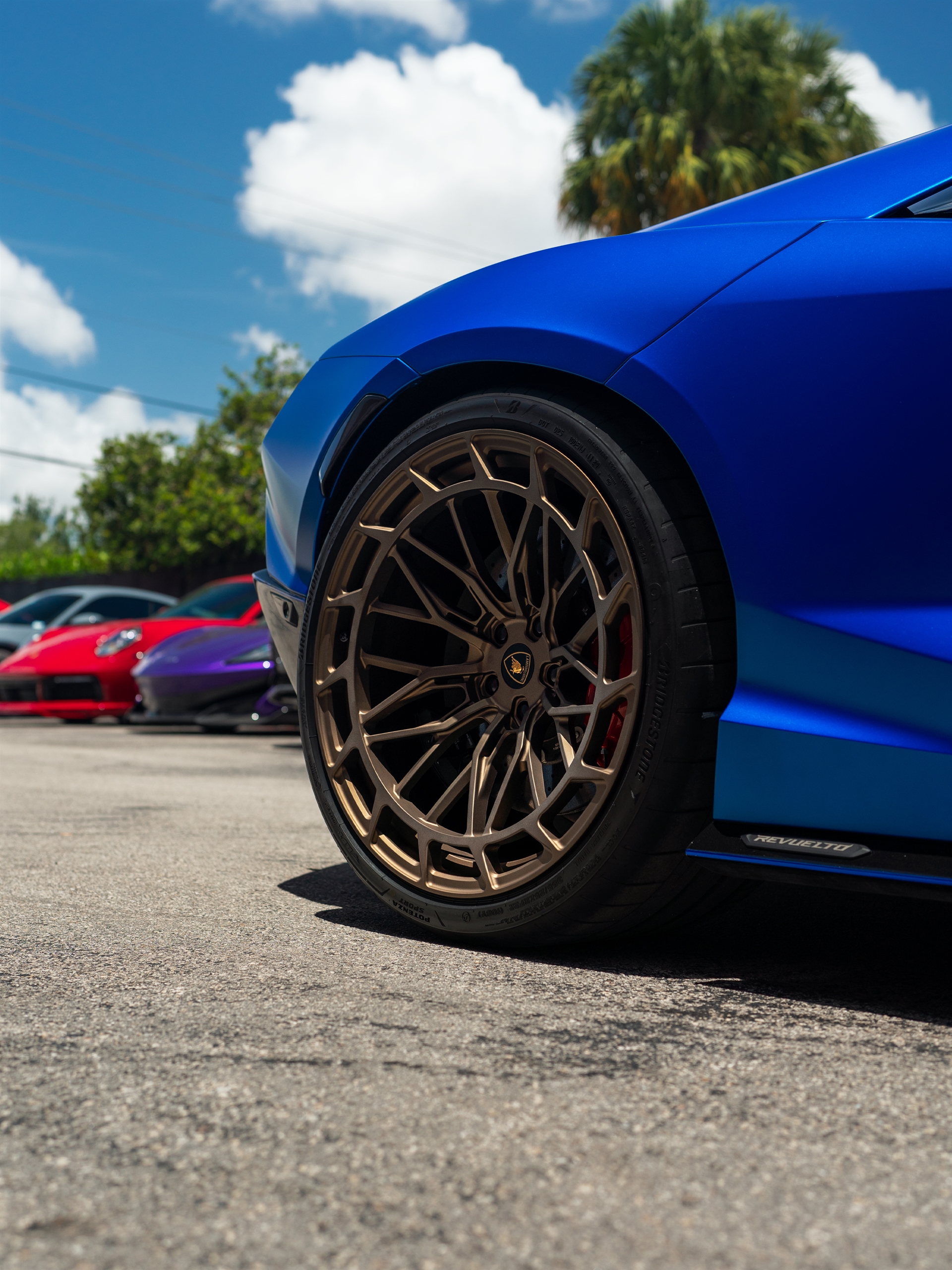 Lamborghini Revuelto | Blu Eleos | on Avant Garde AGL80 | Satin Bronze