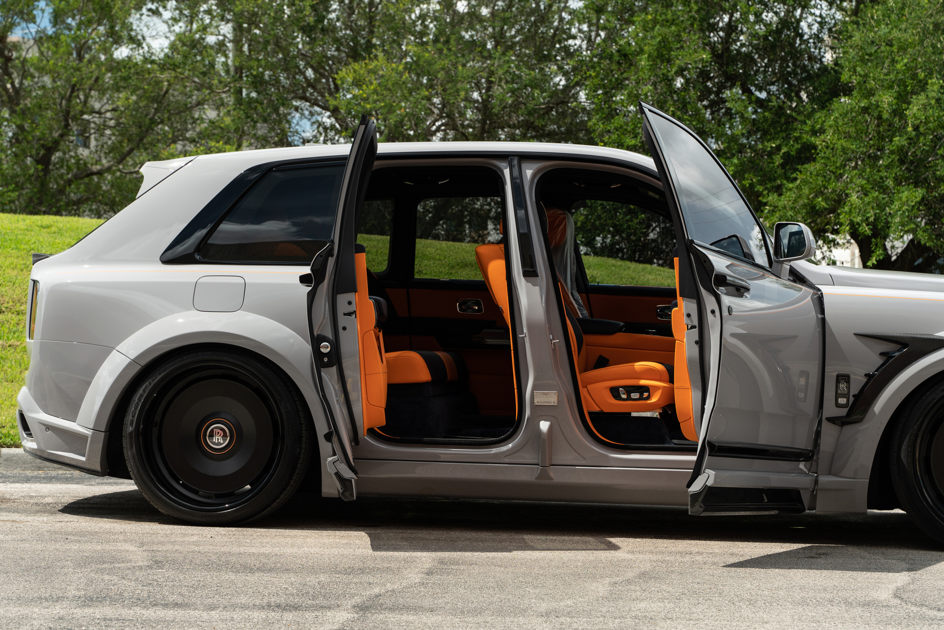 1016 Industries Cullinan Series II | Burnout Gray | on Avant Garde AGL93 | Satin Black