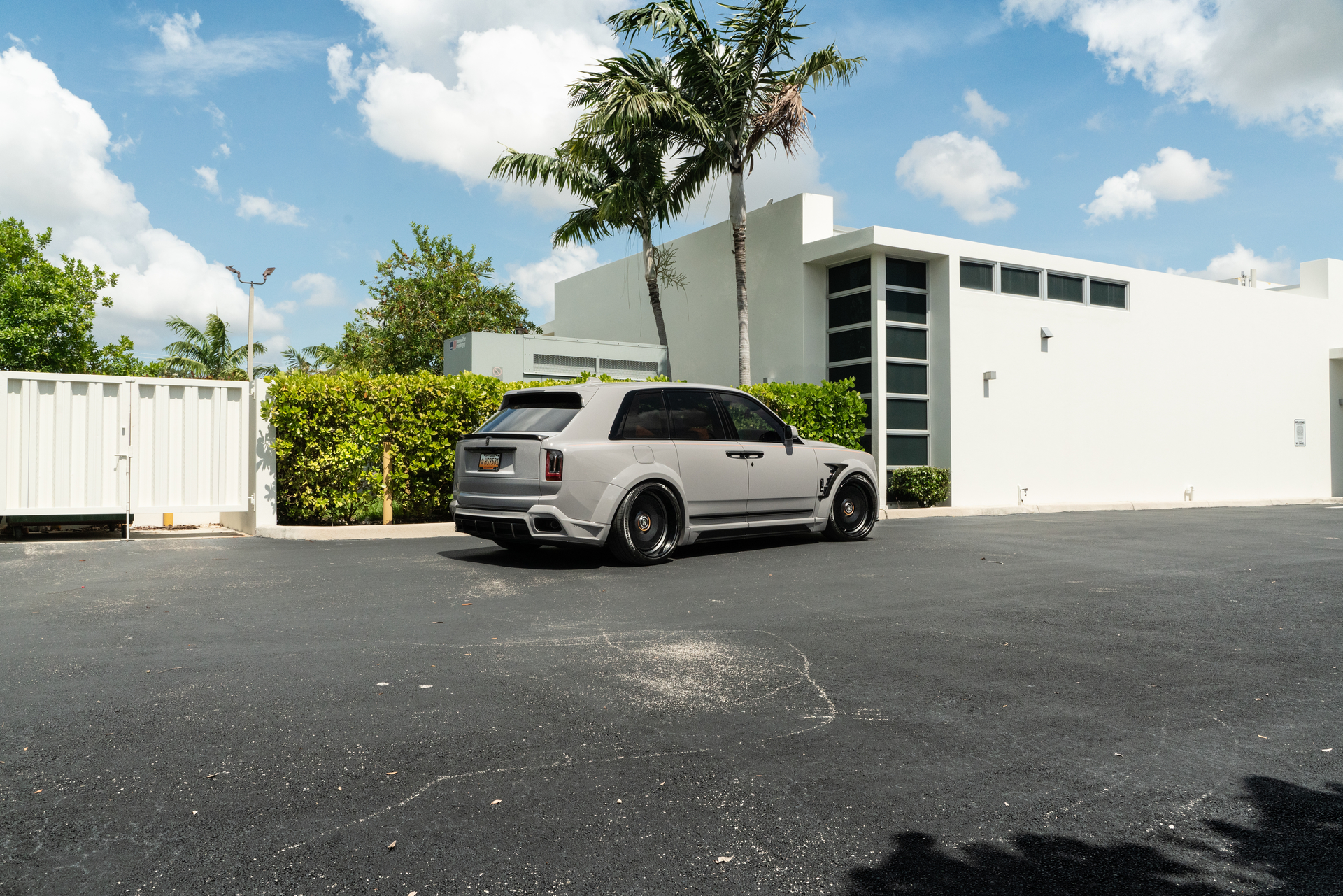 1016 Industries Cullinan Series II | Burnout Gray | on Avant Garde AGL93 | Satin Black