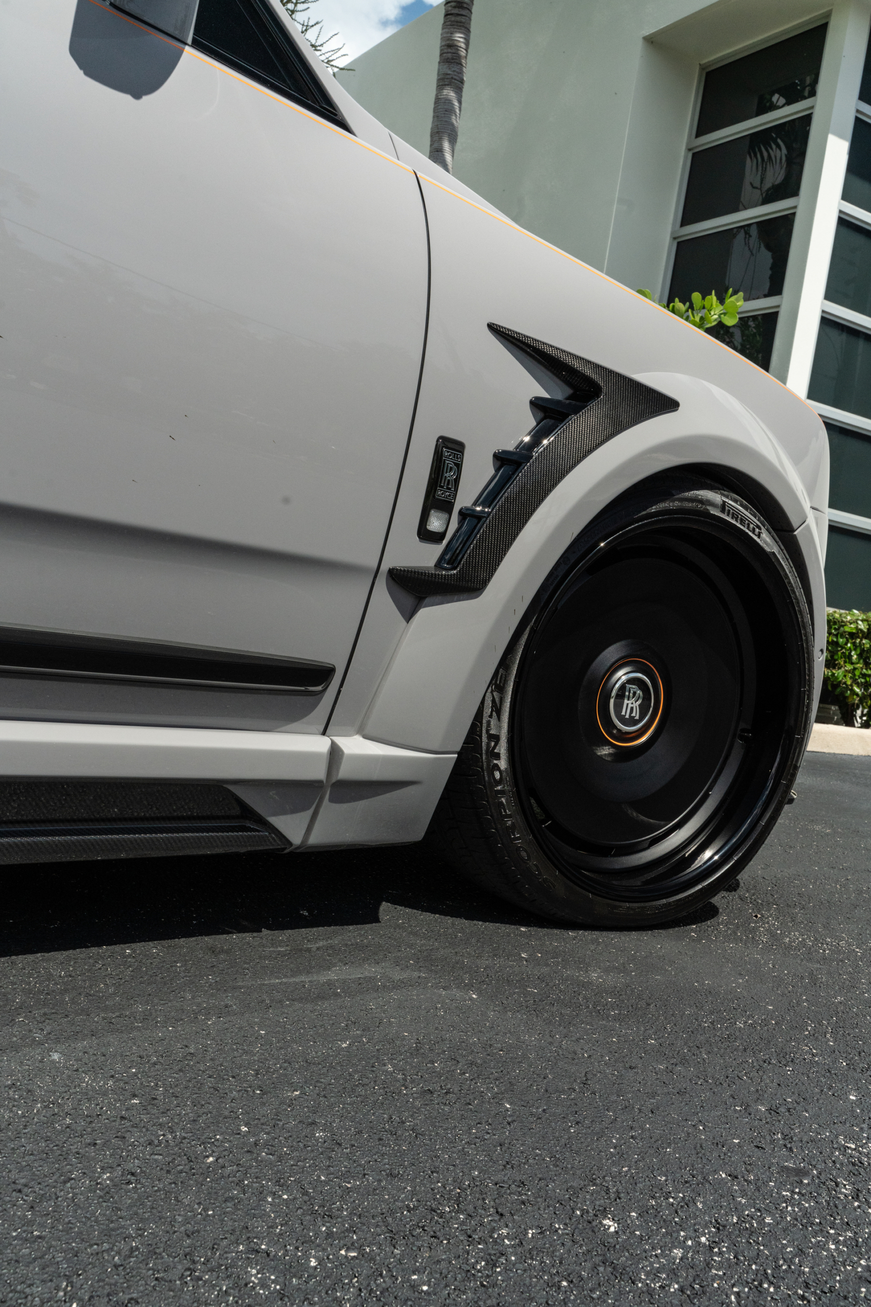 1016 Industries Cullinan Series II | Burnout Gray | on Avant Garde AGL93 | Satin Black