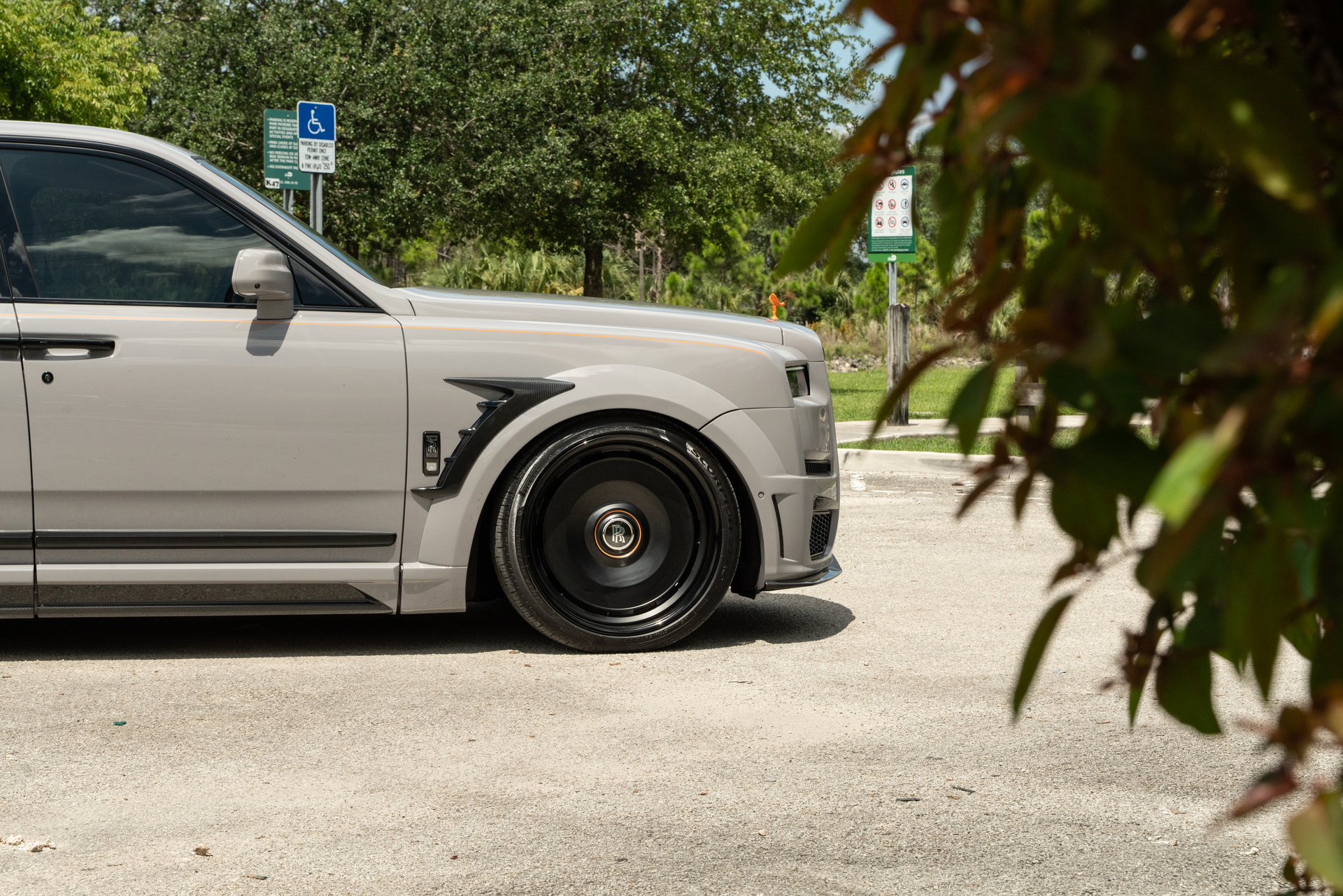 1016 Industries Cullinan Series II | Burnout Gray | on Avant Garde AGL93 | Satin Black