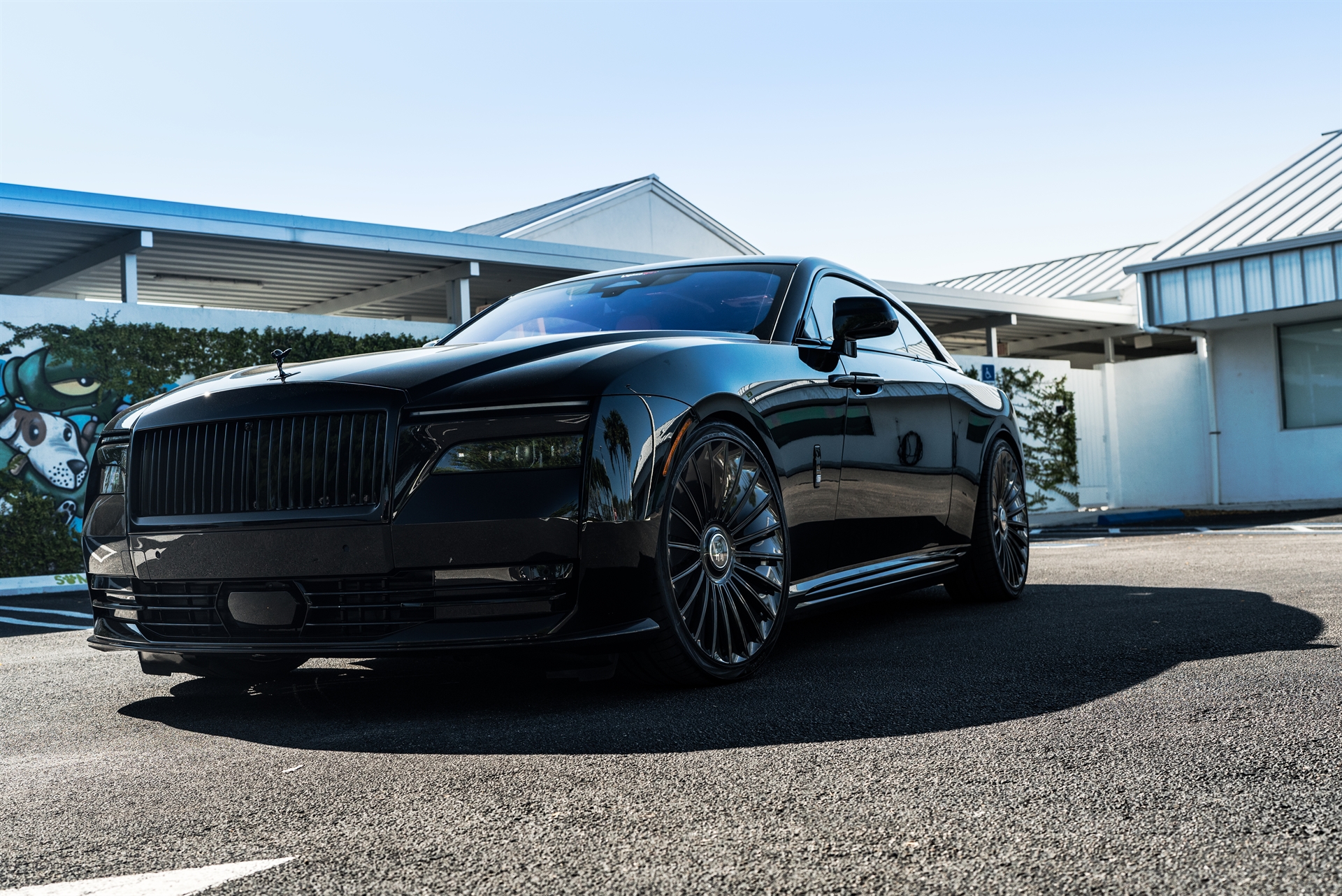 a Rolls Royce Spectre | 1886 G100