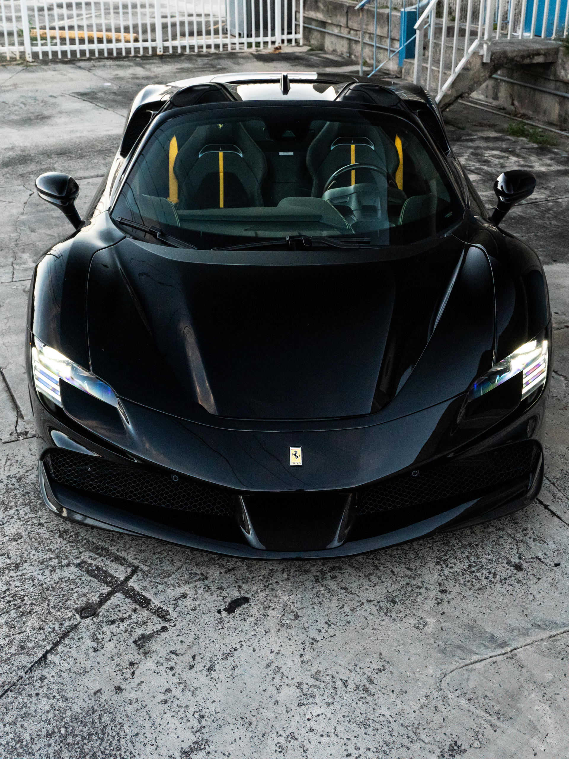 Ferrari SF90 | Nero | on HRE 501M | Gloss Black
