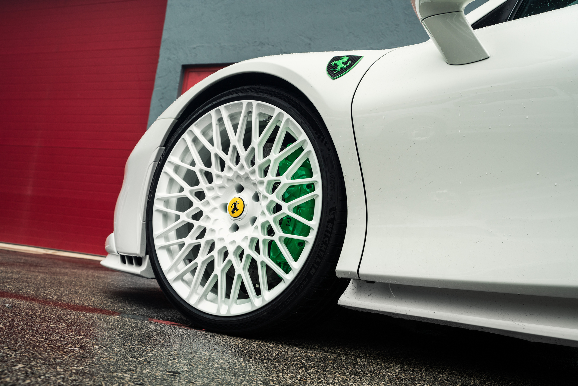 Ferrari SF90 | Bianco Avus | on 1886 S015 | Gloss White