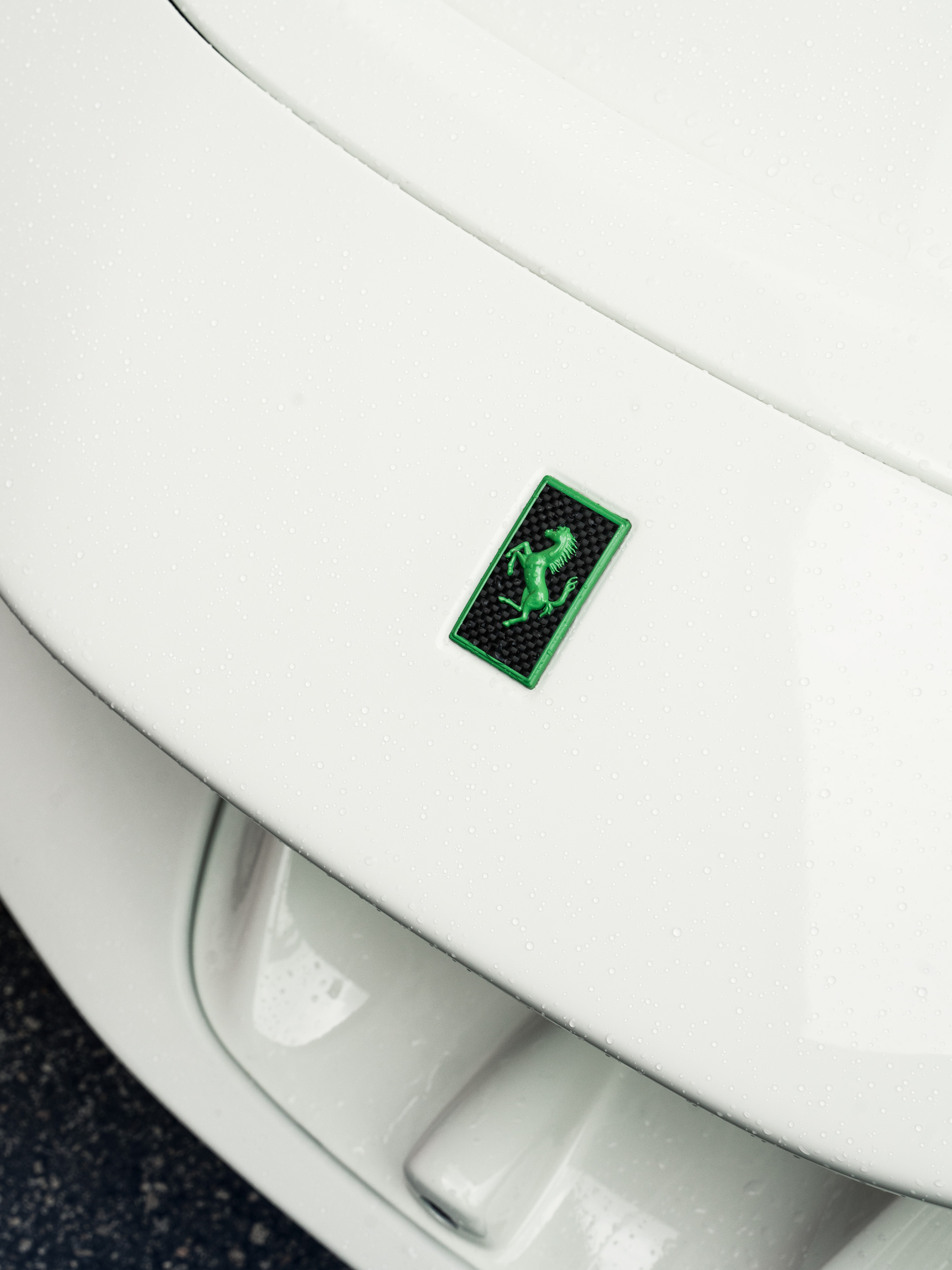 Ferrari SF90 | Bianco Avus | on 1886 S015 | Gloss White