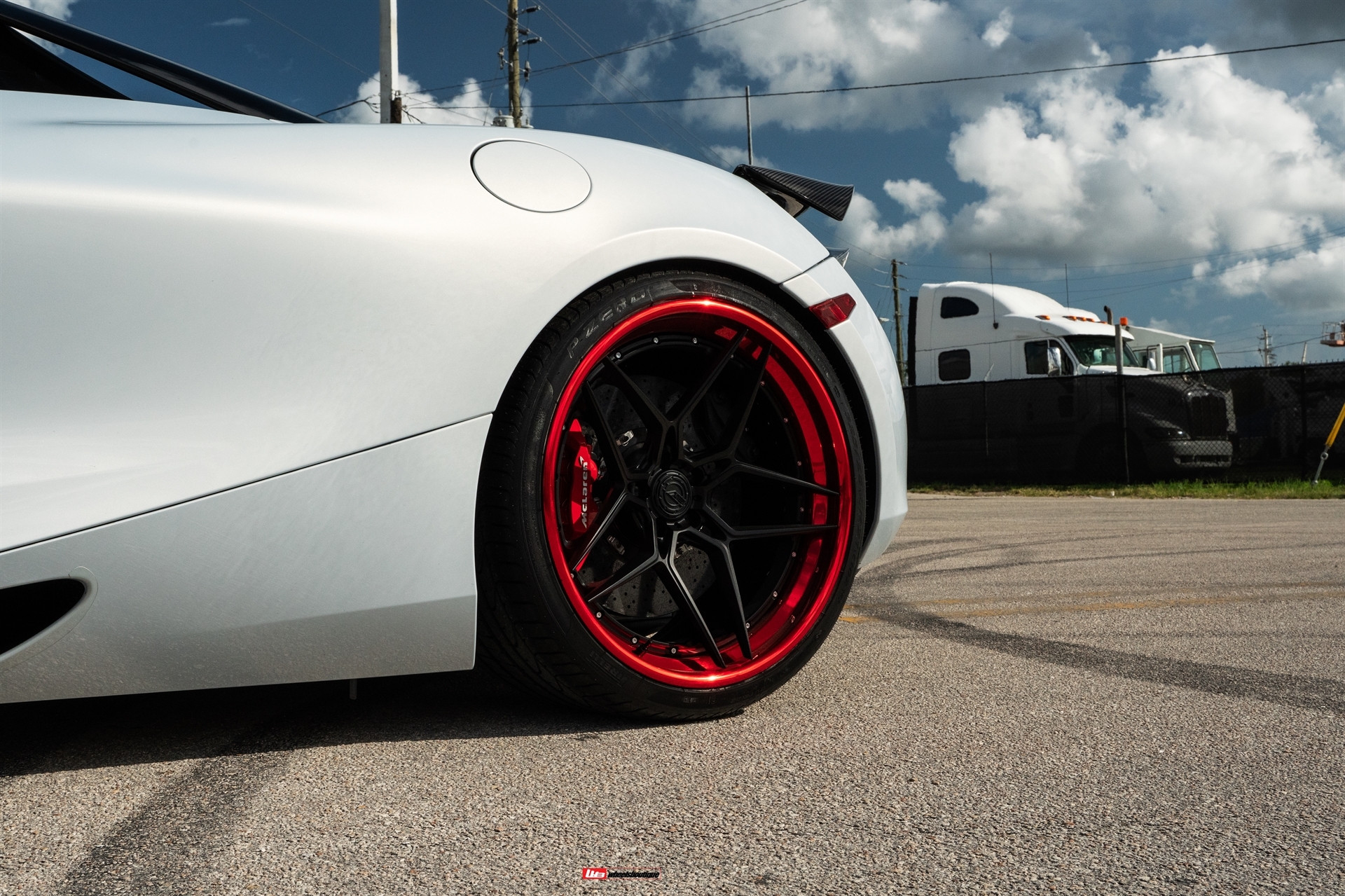 AL13 D002 | McLaren 720S